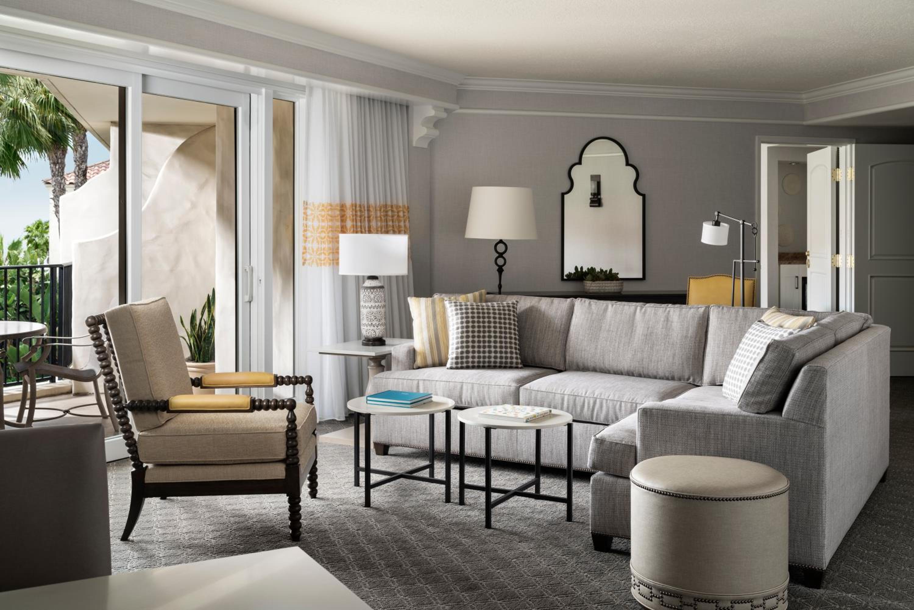 Huntington Suite - Photo 3