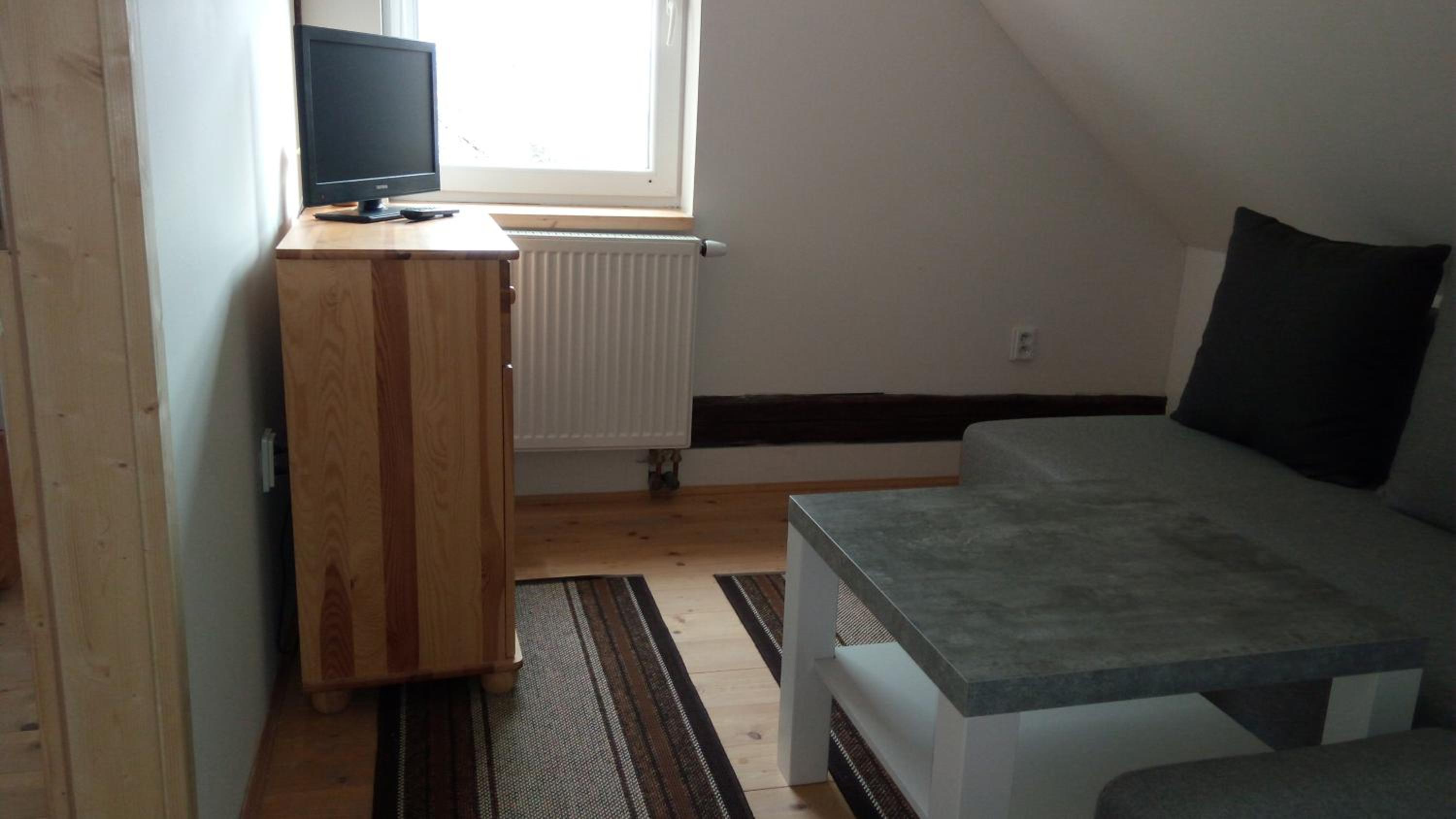 One-Bedroom Apartment photo 2