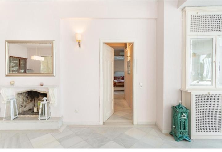 Villa photo 2