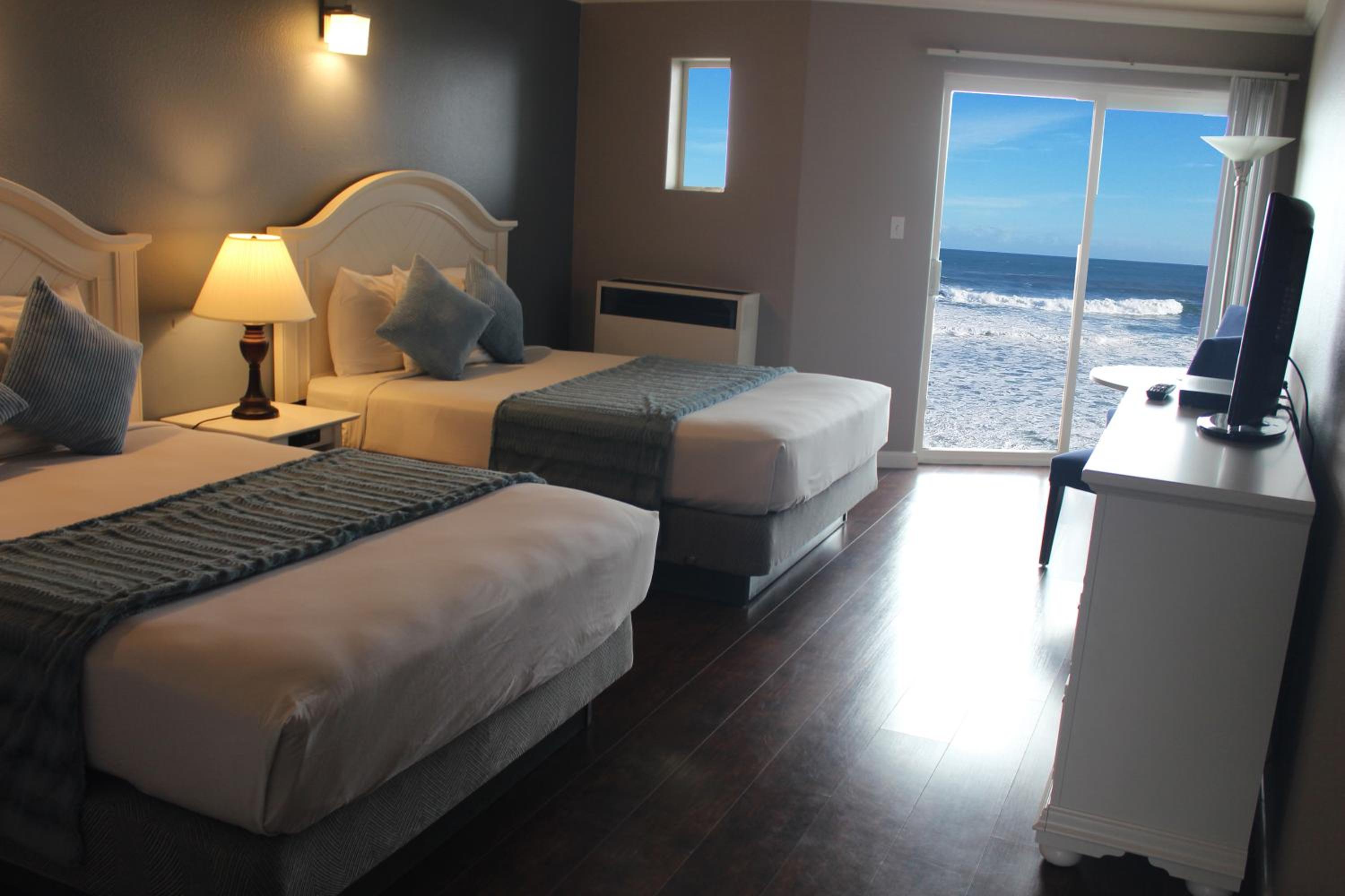 Queen Room with Sea View photo 1