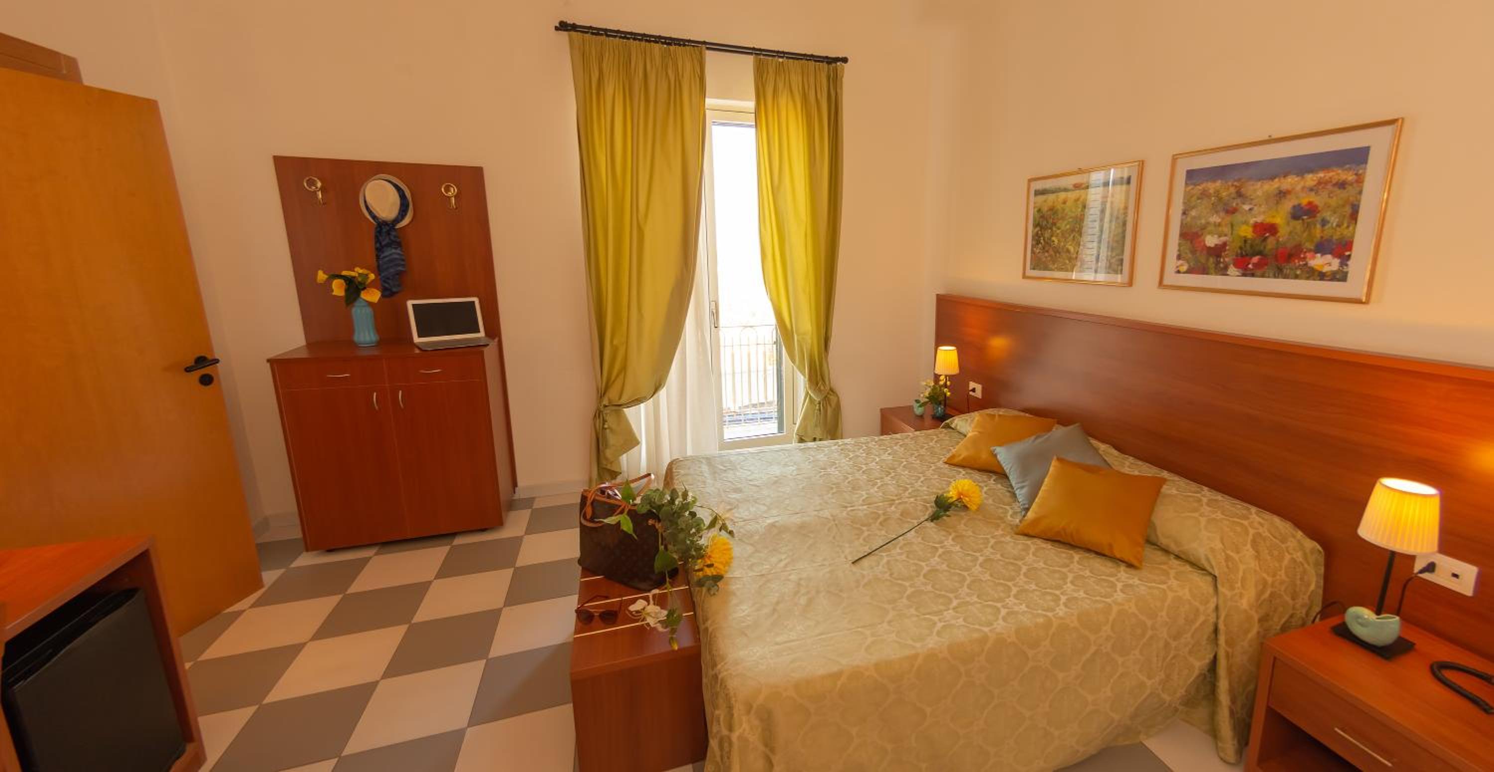 Triple Room - Photo 5