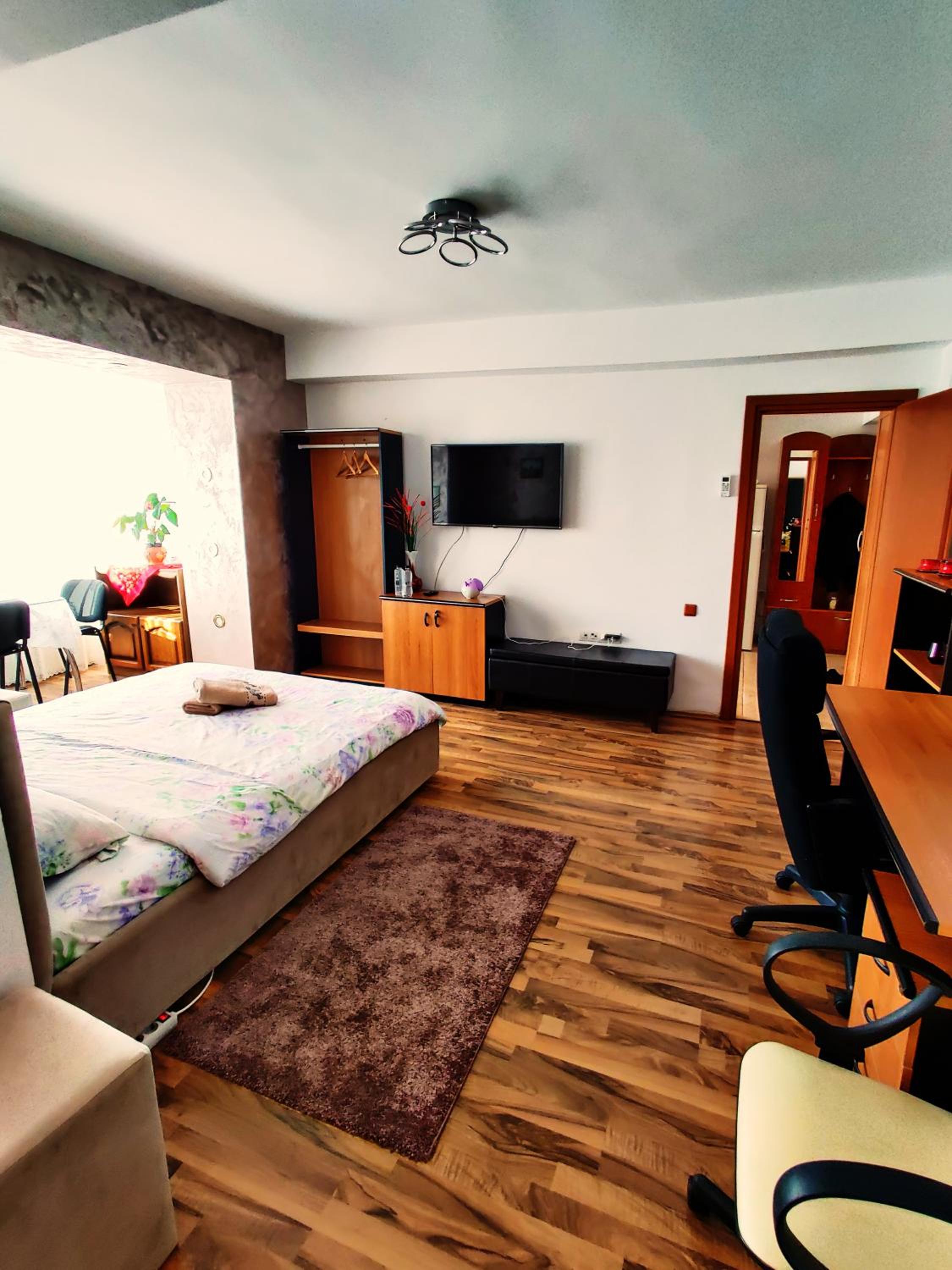 Two-Bedroom Apartment - Photo 37