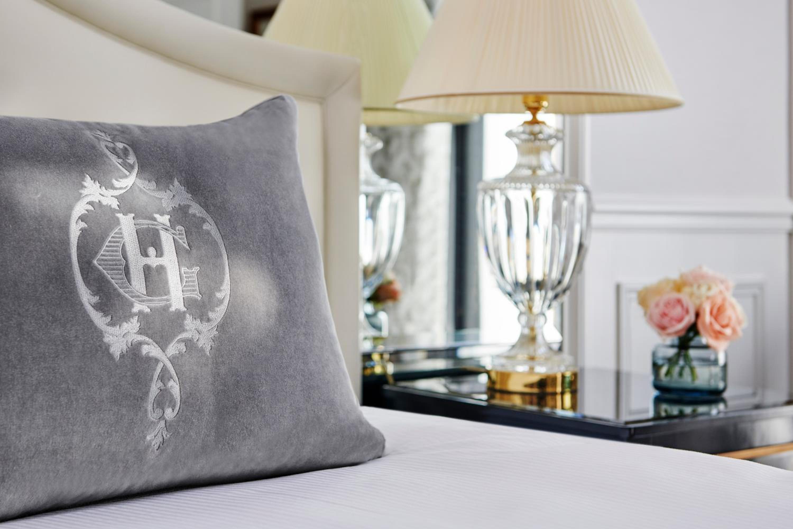 Junior King Suite with Balcony
