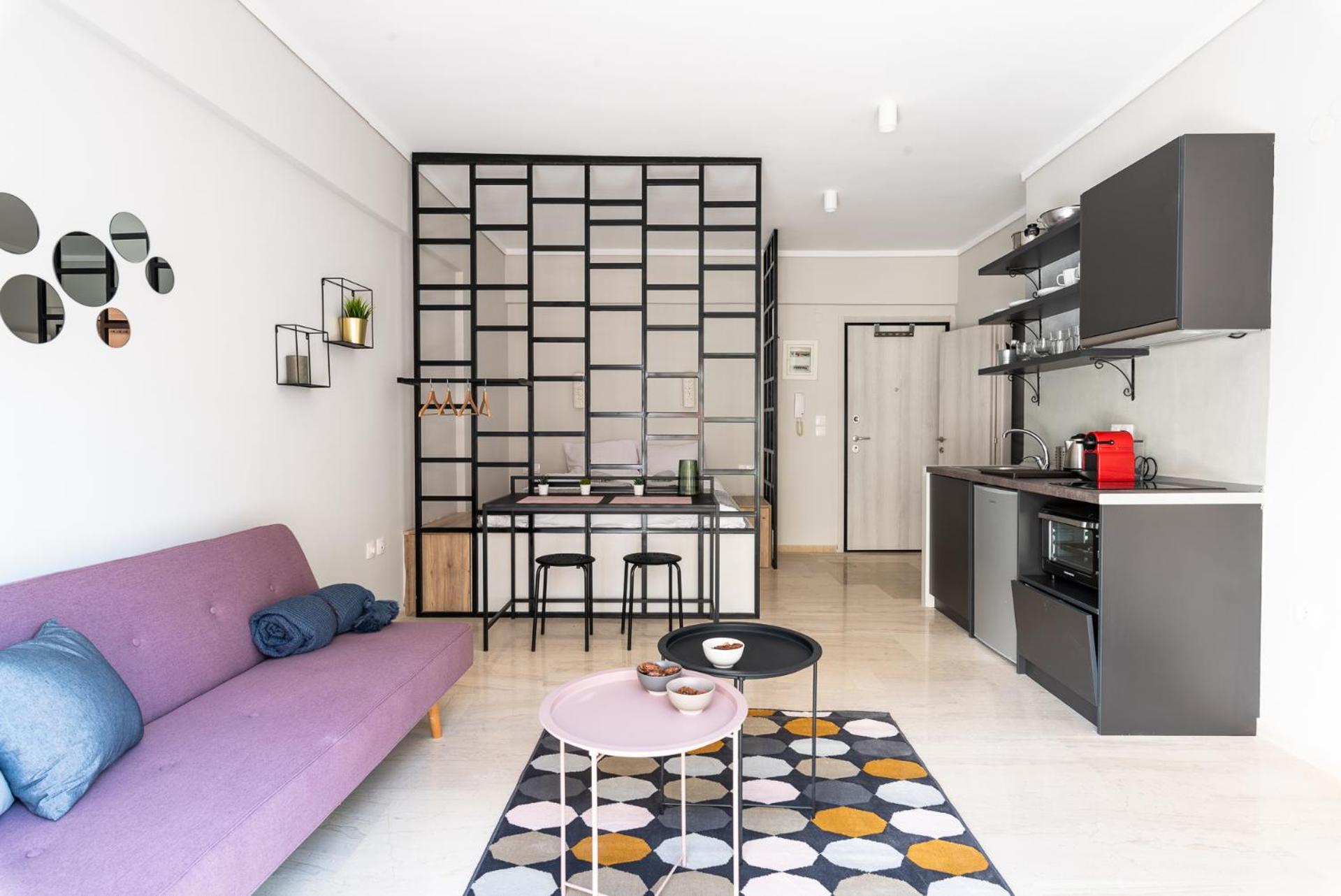 One-Bedroom Apartment