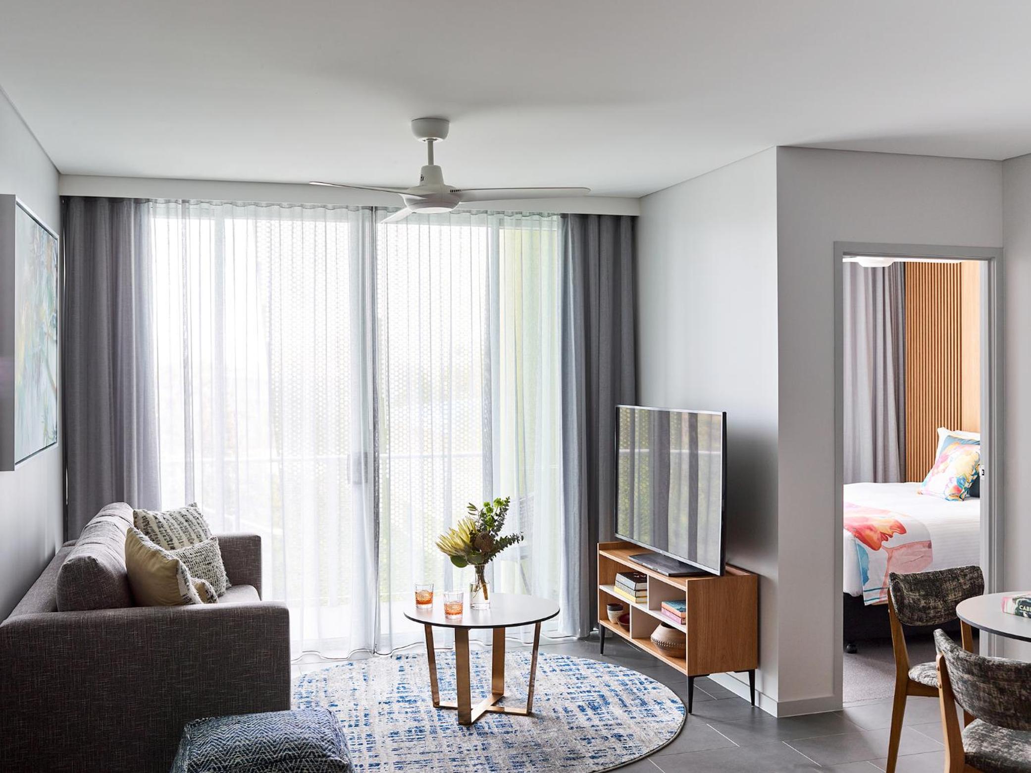 One Bedroom Residence thumbnail 6