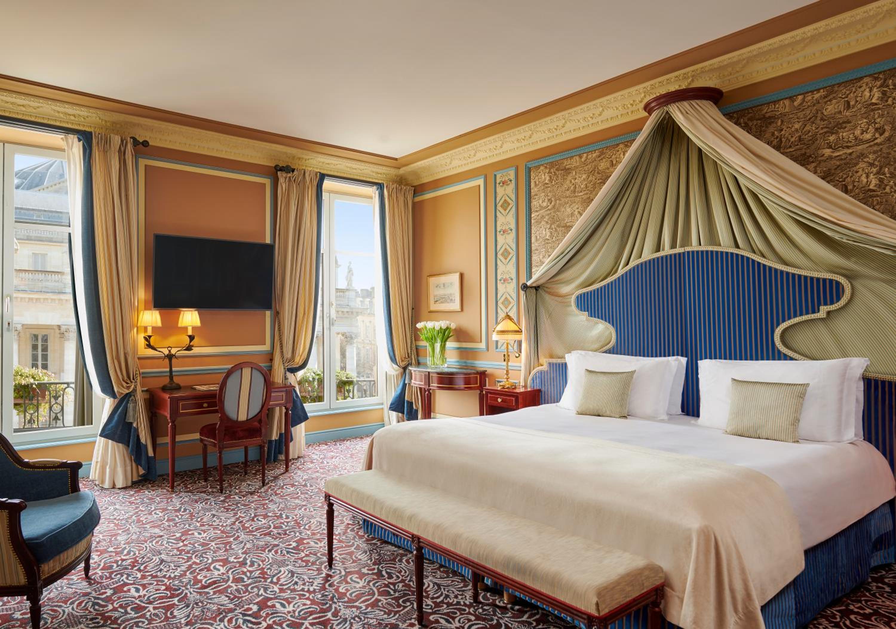 Suite Junior – Vue sur Opéra Suite Junior – Vue sur Opéra