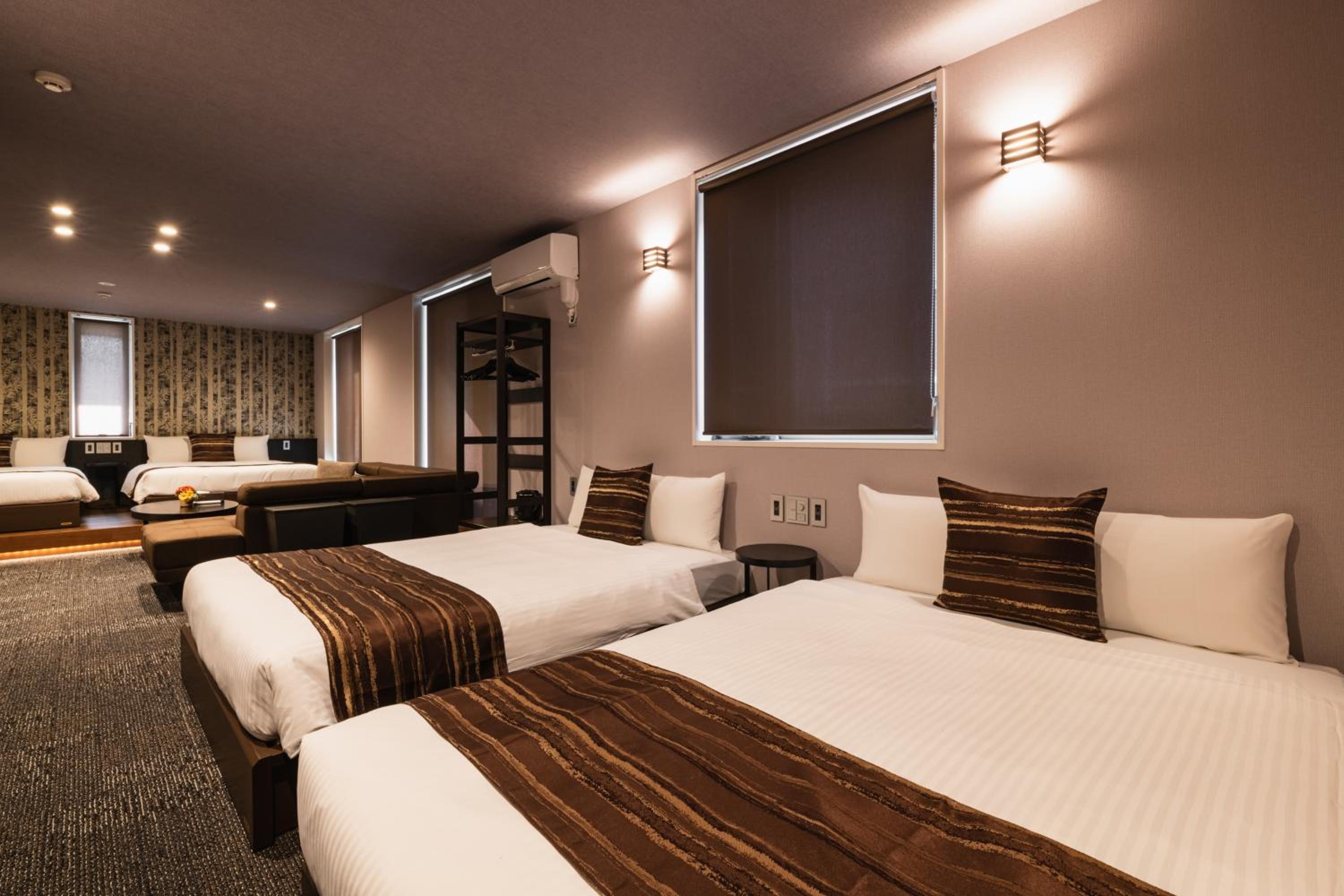 Family Suite photo 2