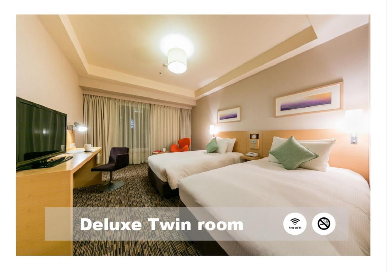 Deluxe Twin Room - Non-Smoking photo 1