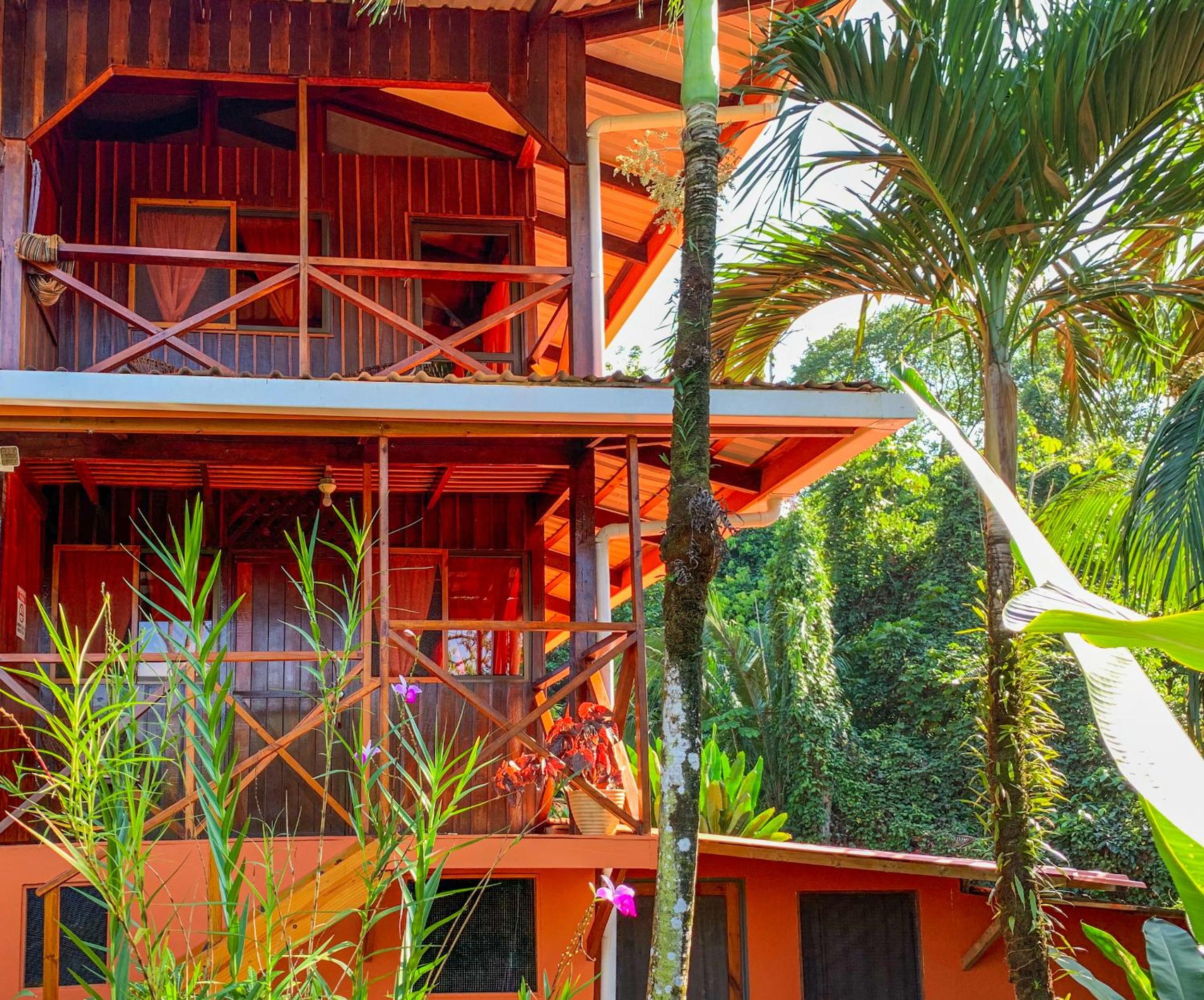 Two-Bedroom Bungalow with Sea View photo 2