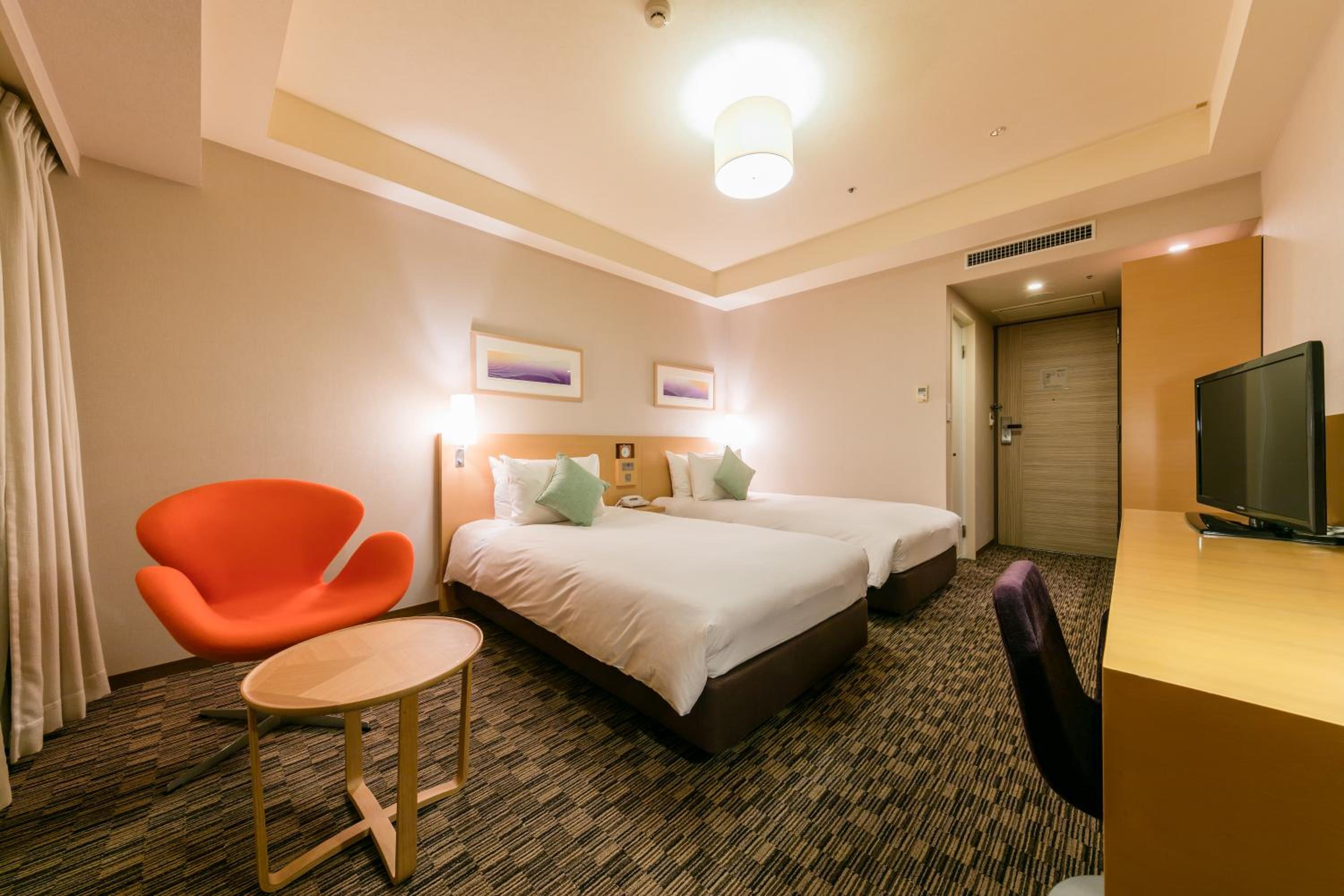Deluxe Twin Room - Non-Smoking photo 3