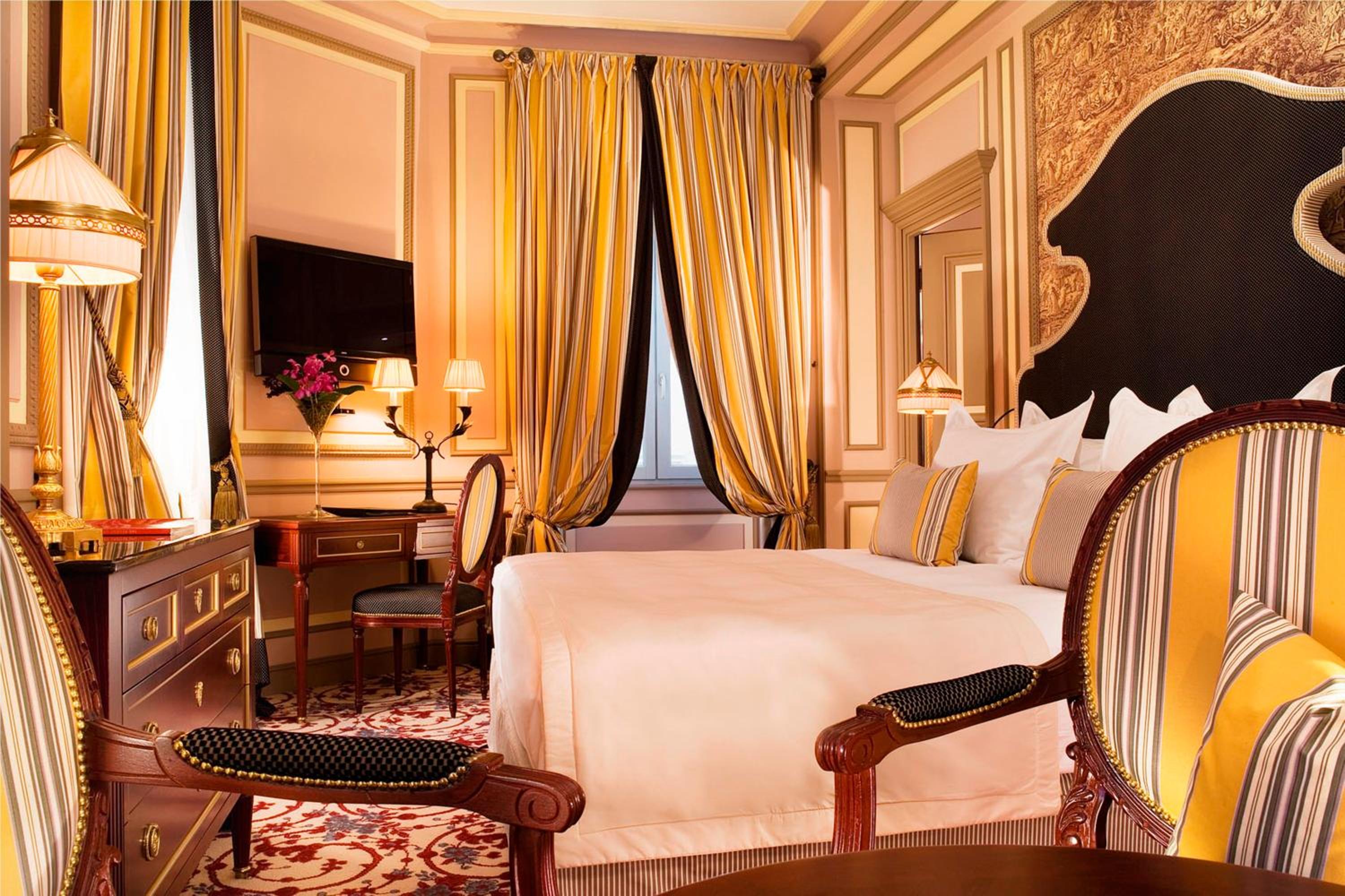 Classic King Room - Photo 2