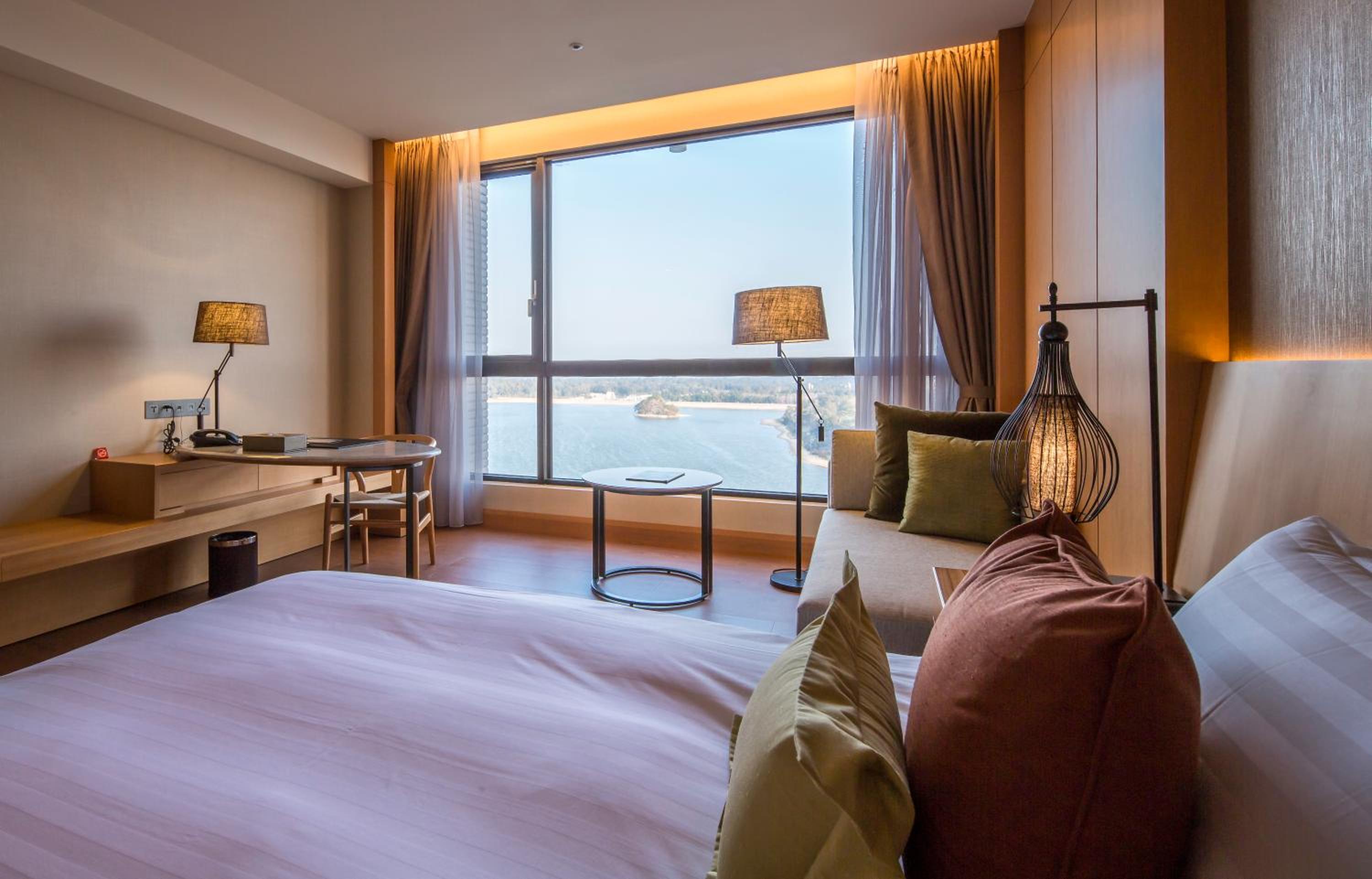 Deluxe Twin Room - Photo 3