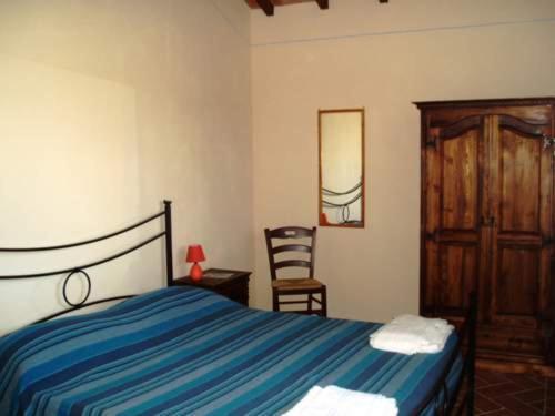 Two-Bedroom House - Photo 8