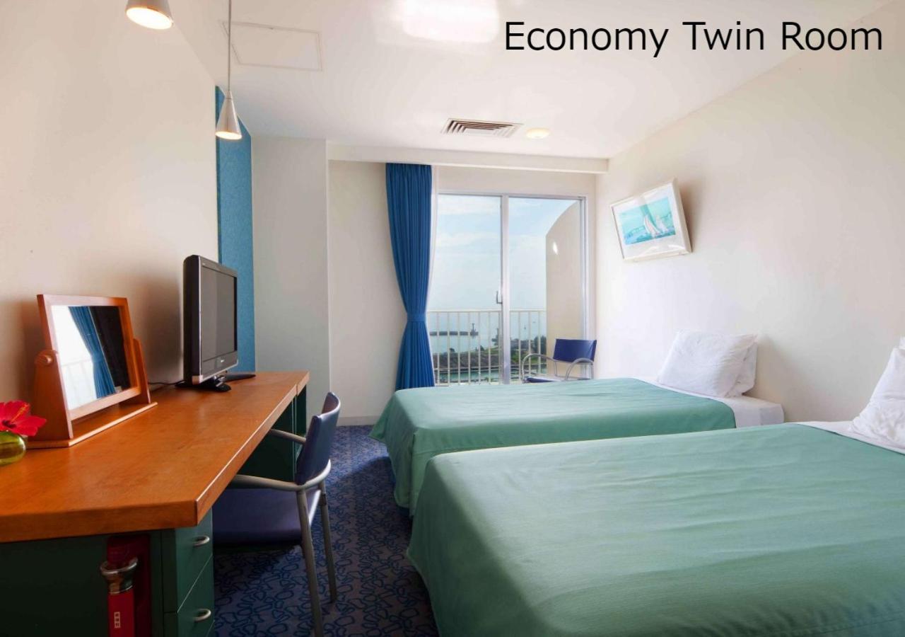 Corner Twin Room