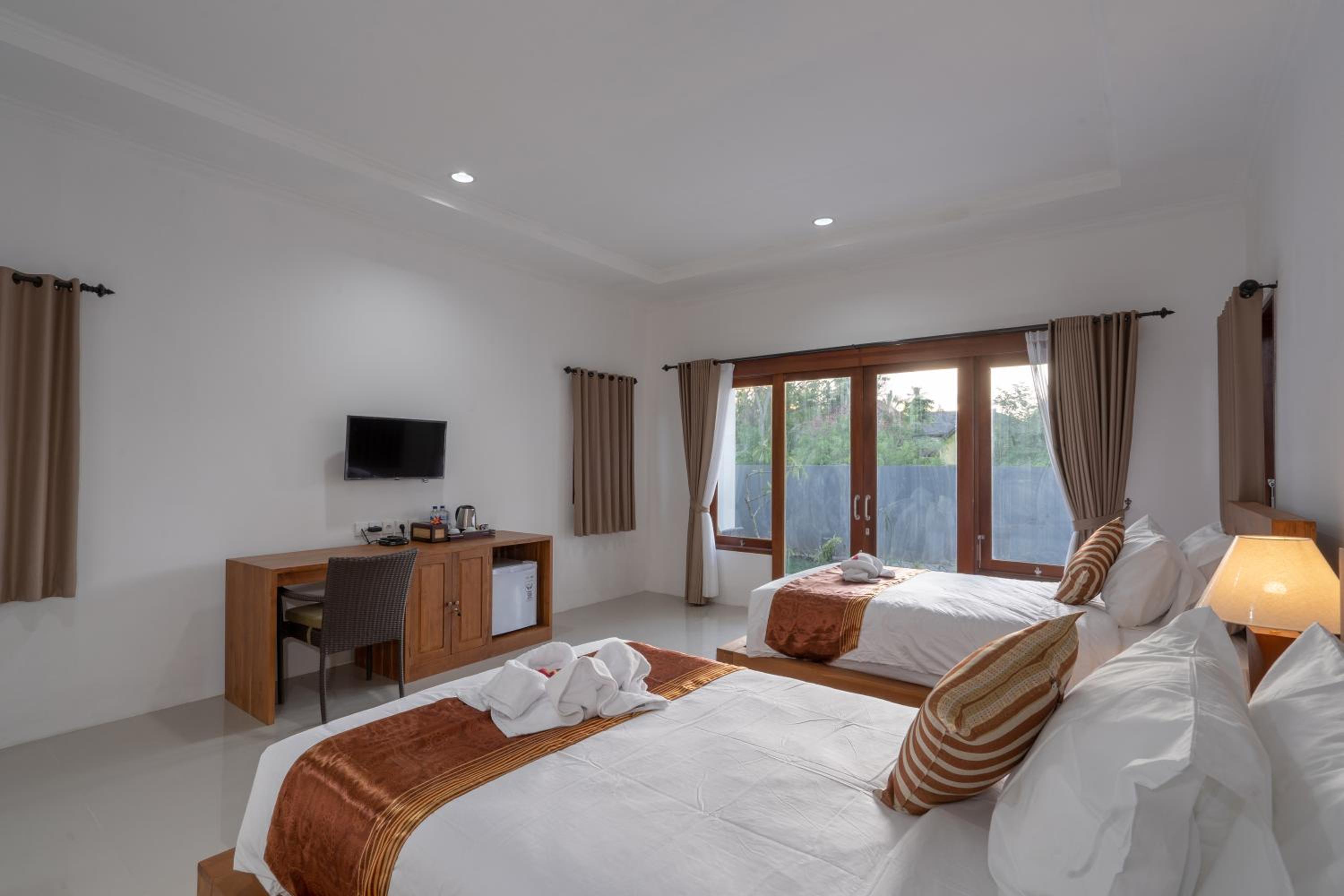 Deluxe Triple Room - Photo 6