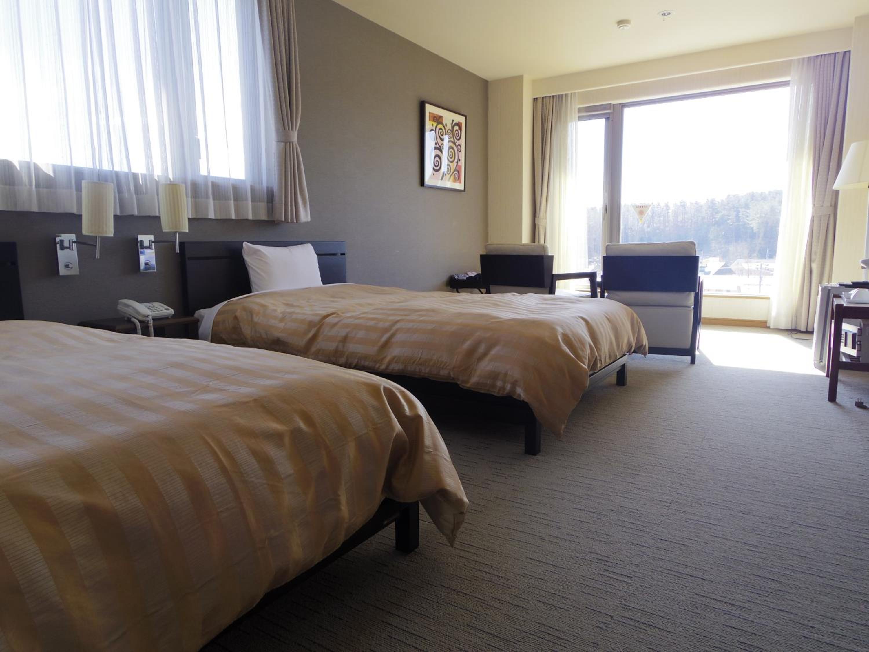 Twin Room with Shared Bathroom - Non-Smoking - Photo 15