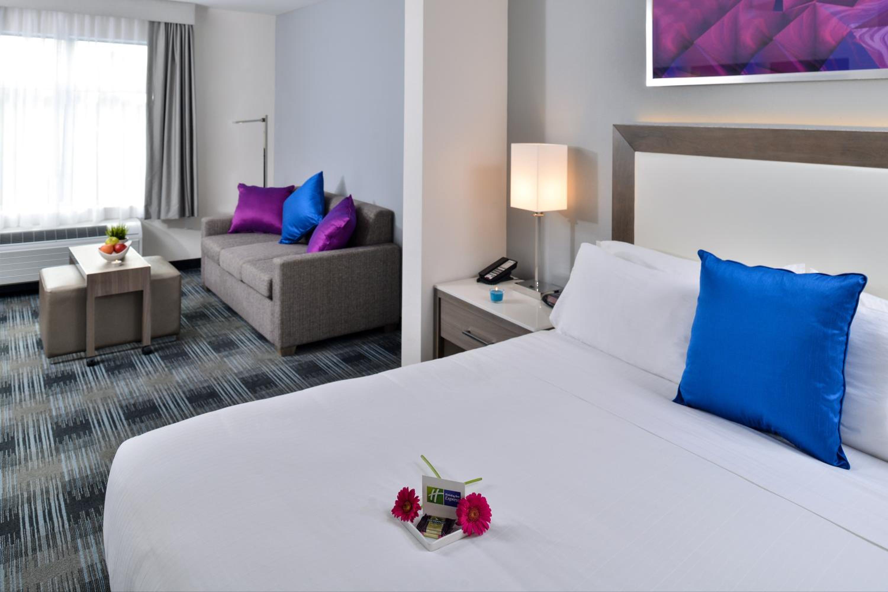 King Suite with Sofa Bed
