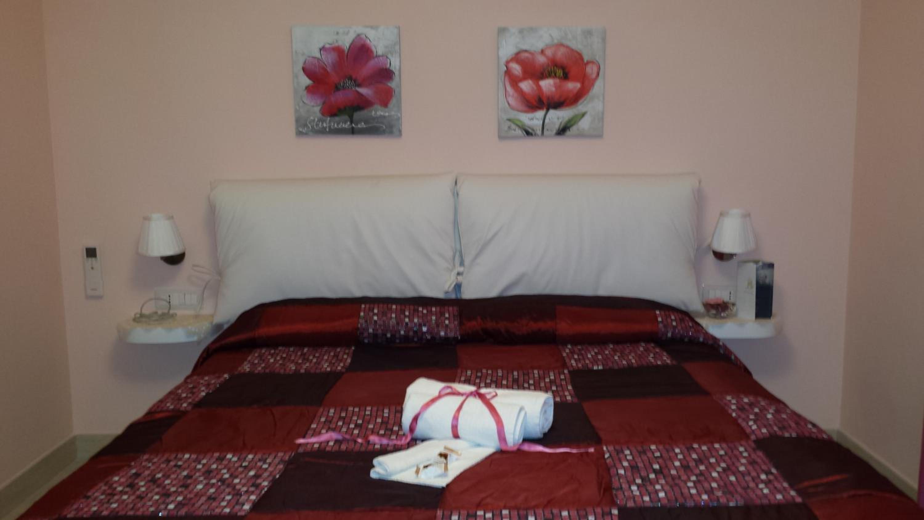 Double Room - Photo 24