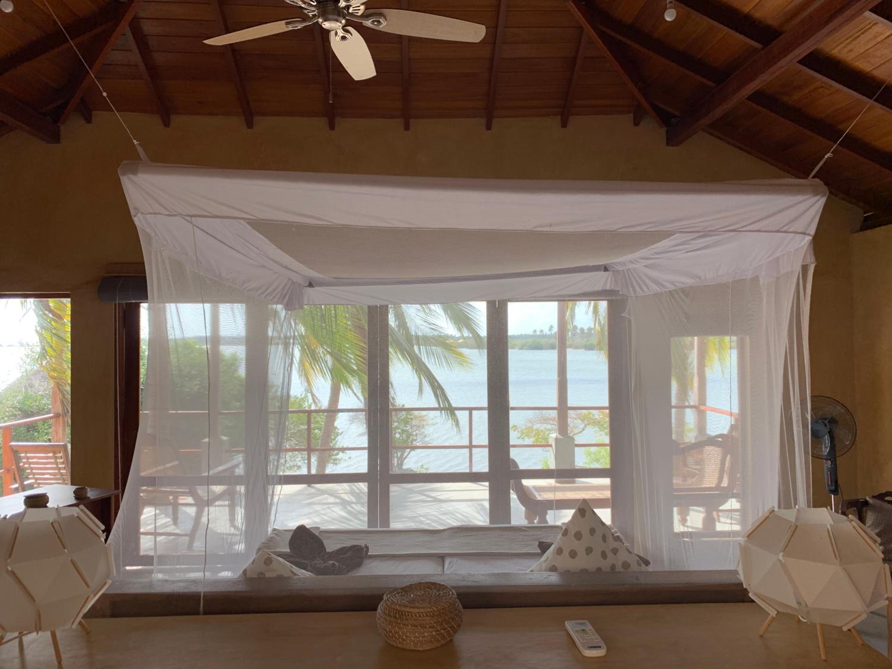 Three-Bedroom Villa with Lagoon View photo 2