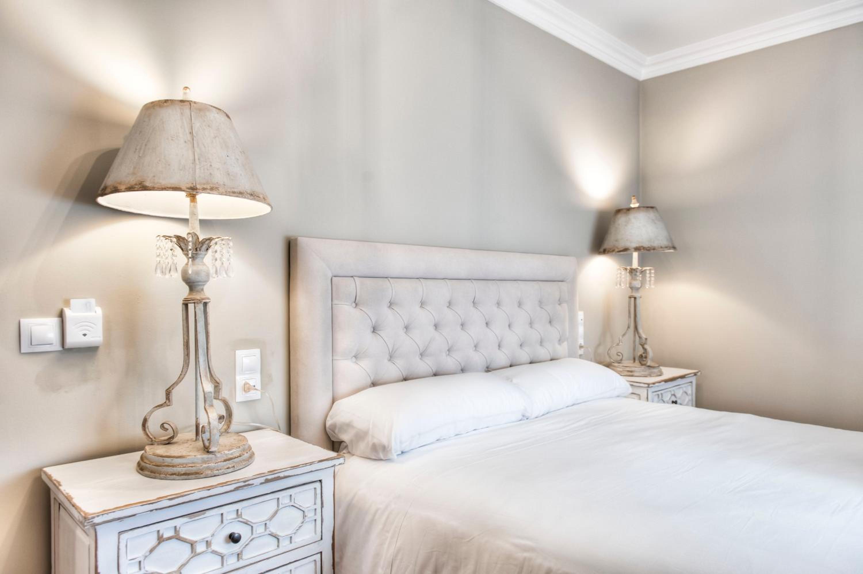 Double Room - Photo 10