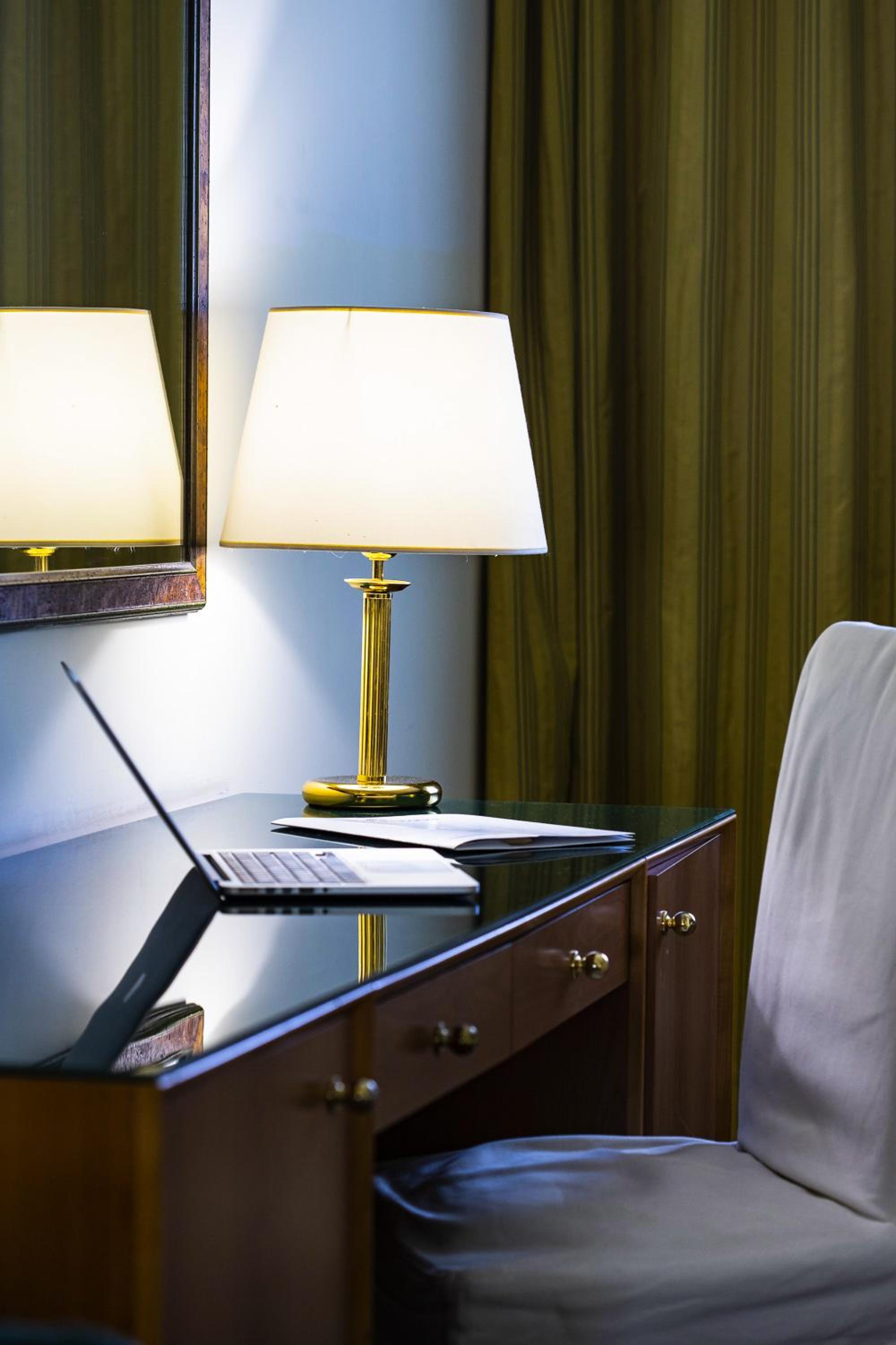 Executive Double or Twin Room photo 2