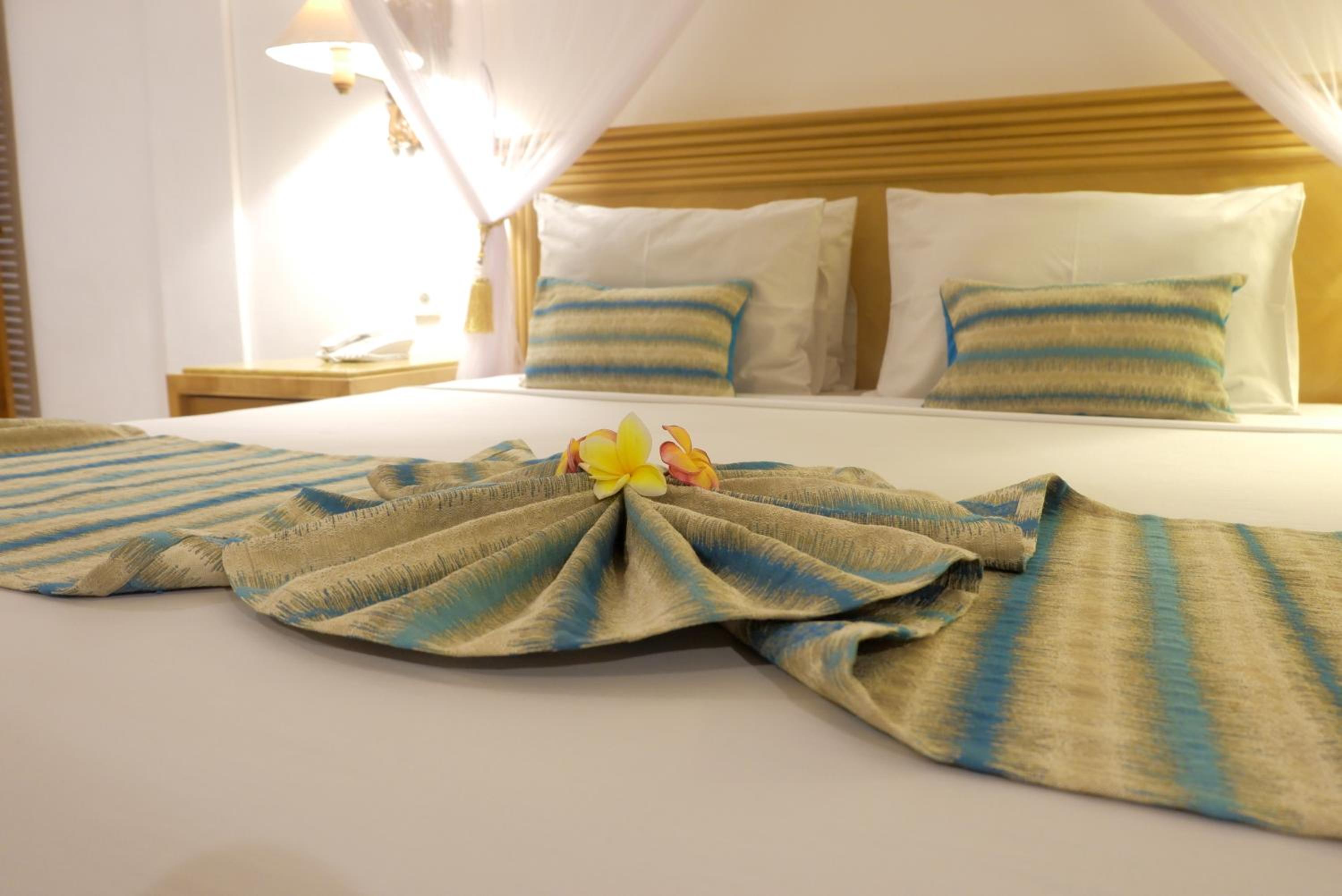 Junior Suite with Free Welcome Snack, Fruit Basket and Two Bottles of Small Beer Upon Arrival - Photo 15