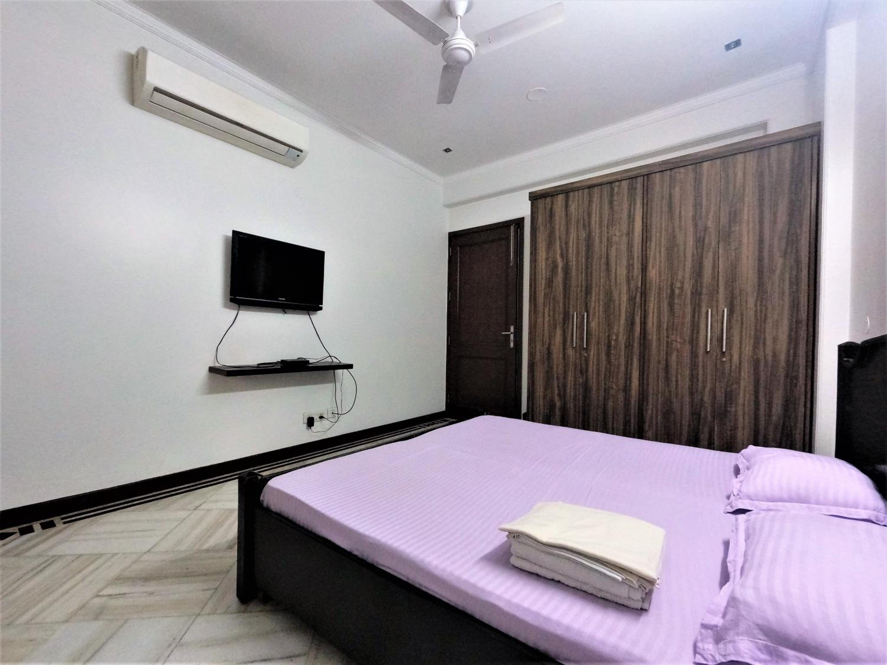 King Room with Balcony