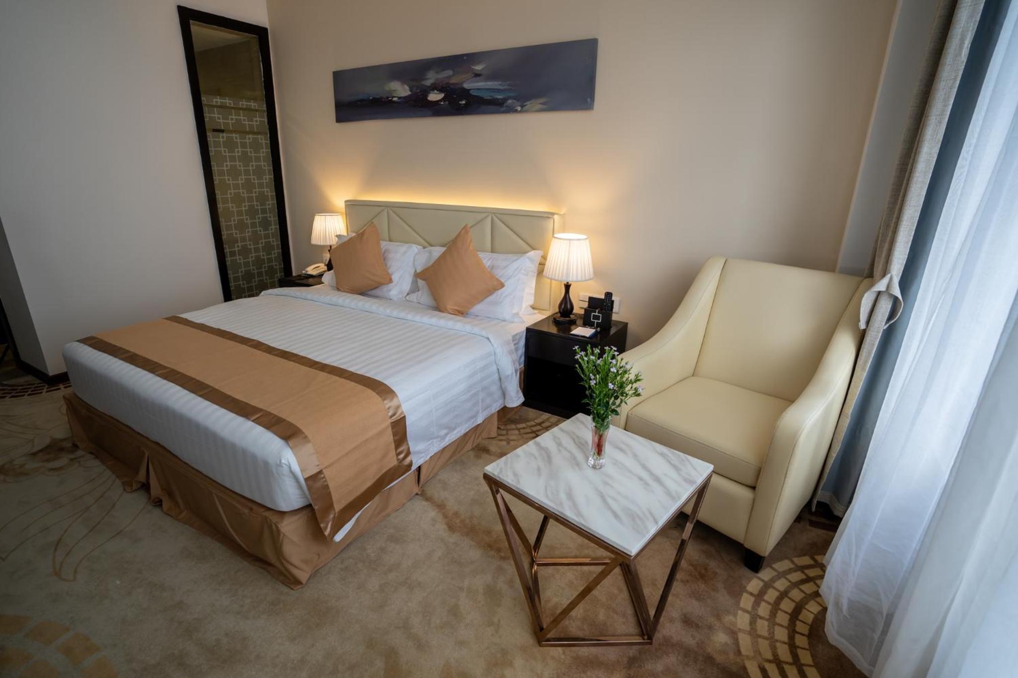 Standard Double Room - Photo 8
