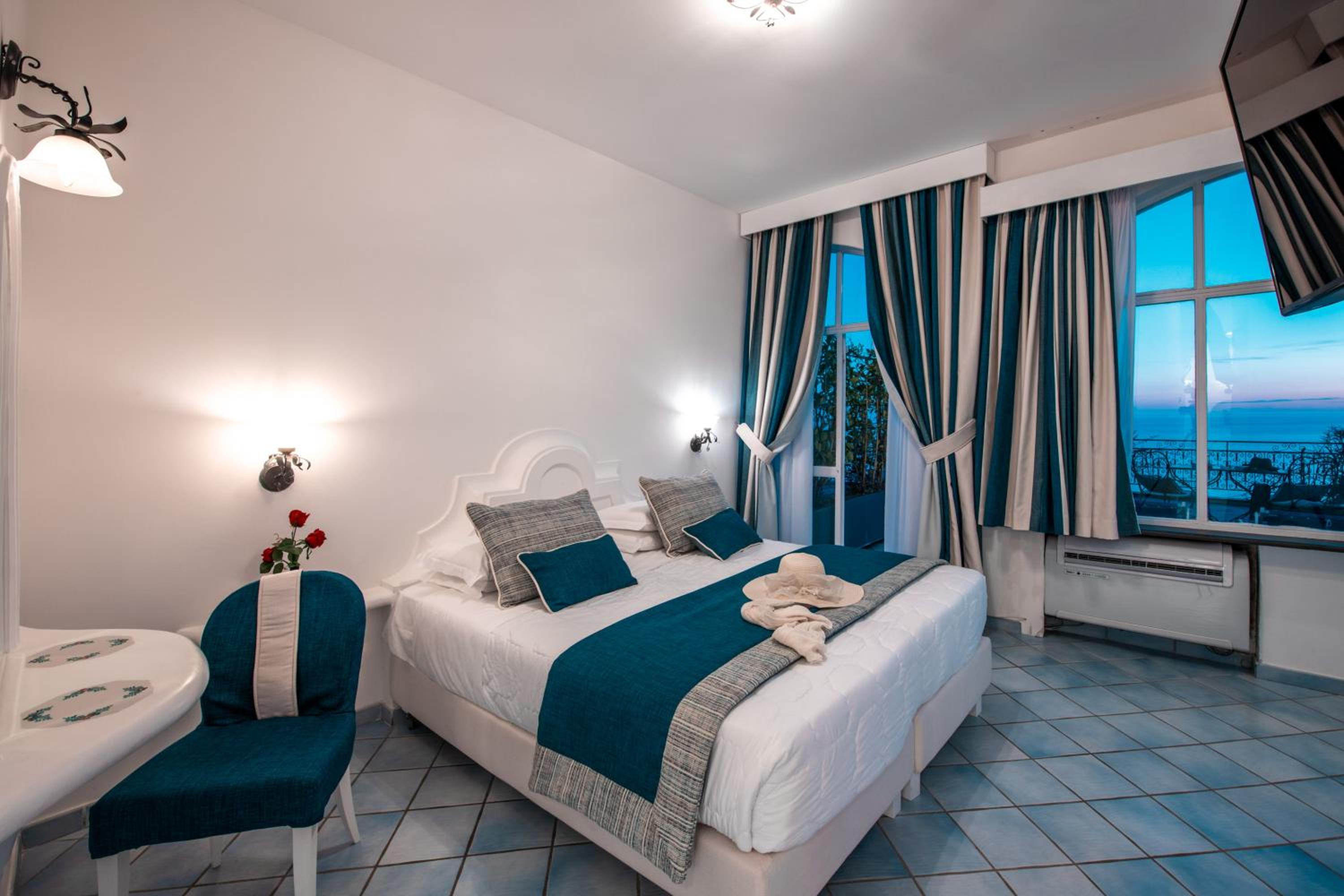 Executive Double Room - Photo 21