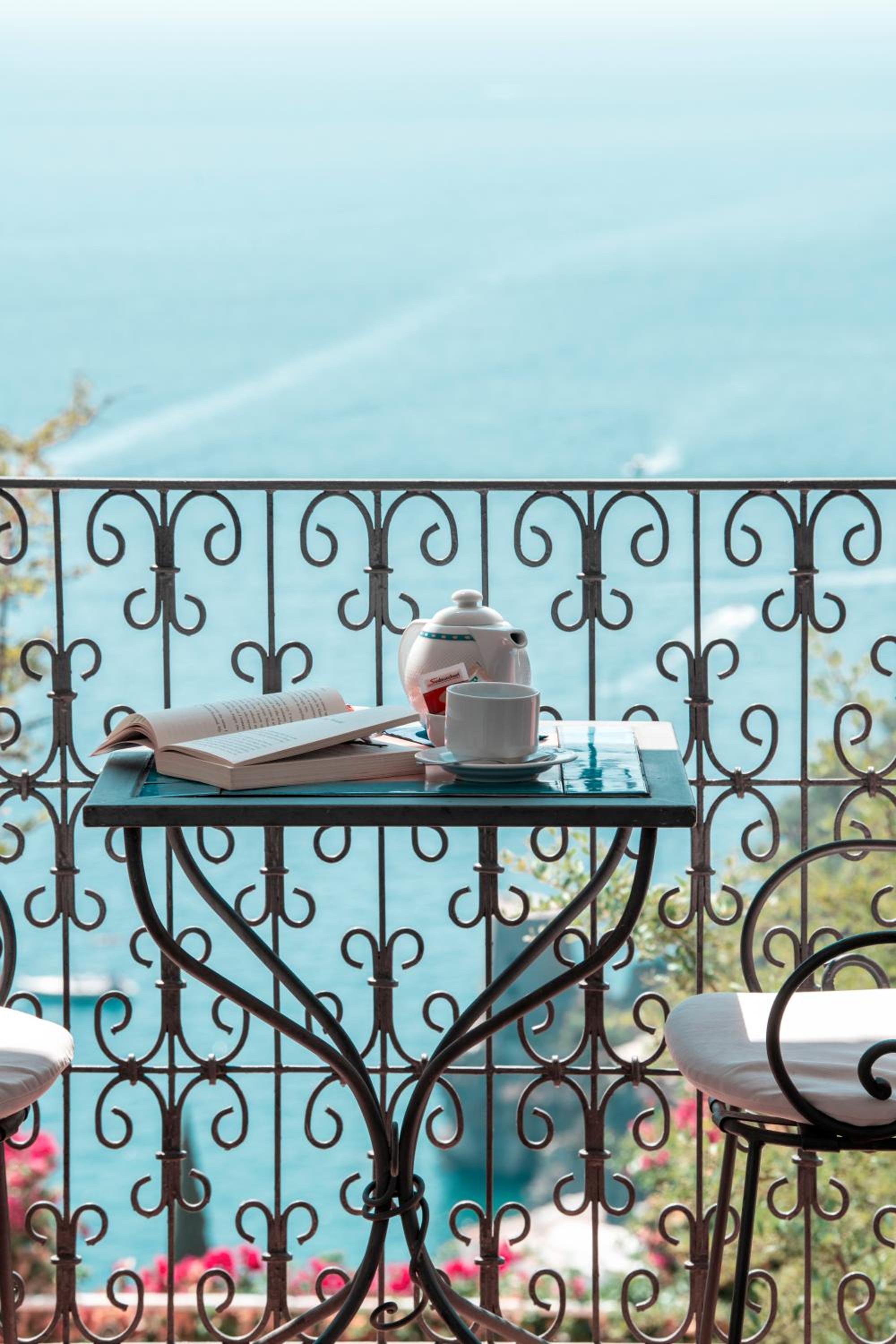 Double Room with Sea View - Photo 19