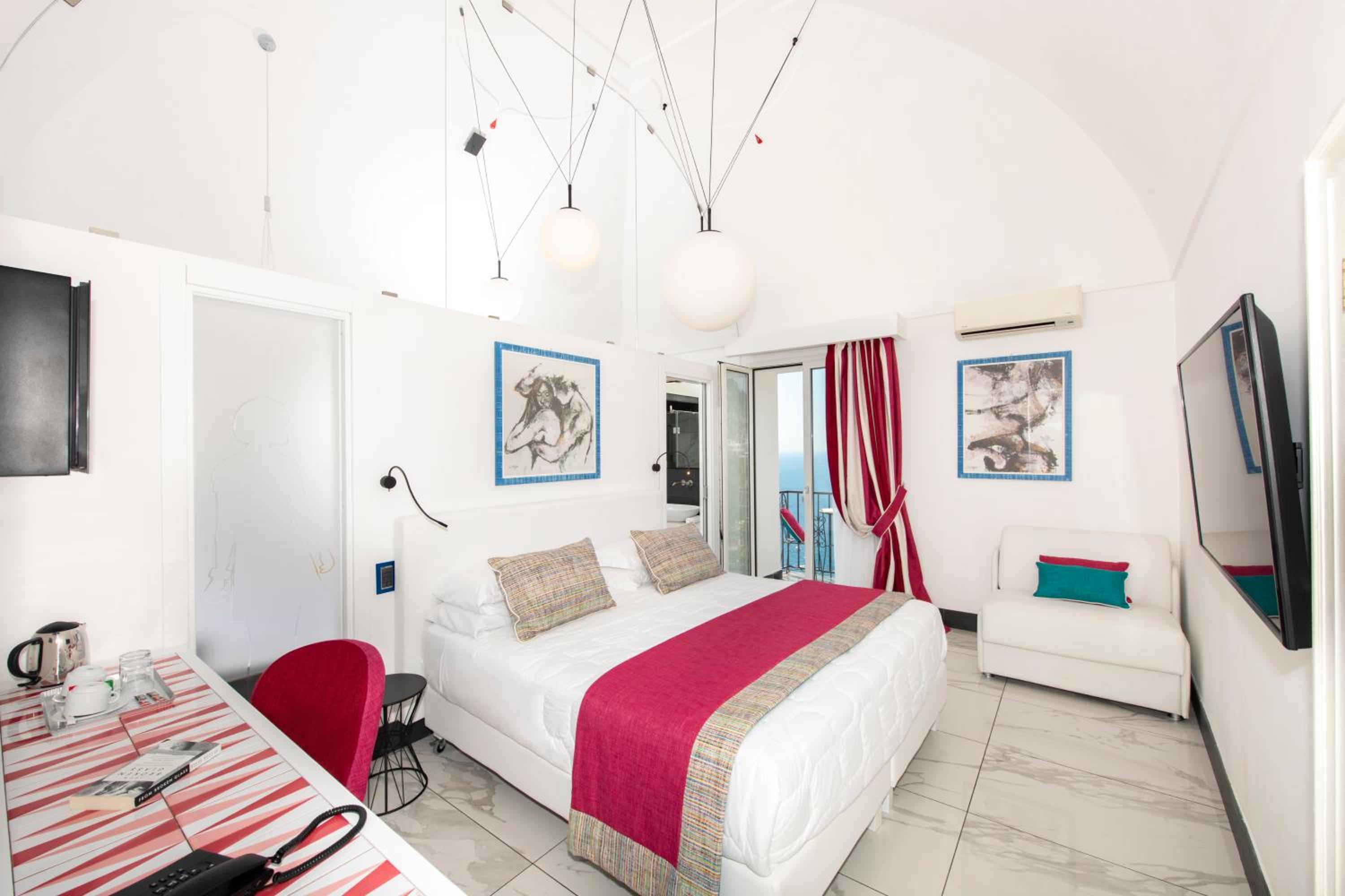 Executive Double Room - Photo 15
