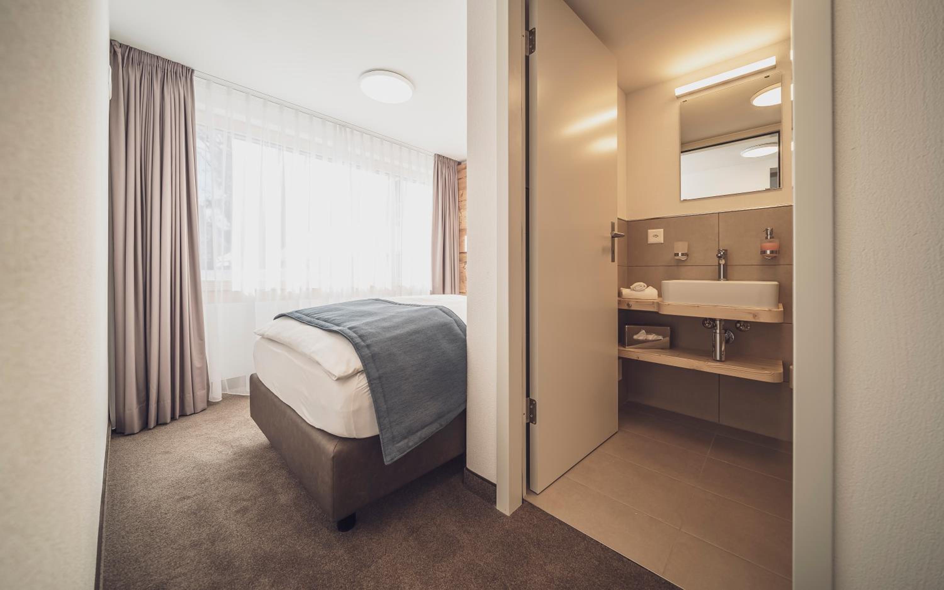 Single Room photo 2