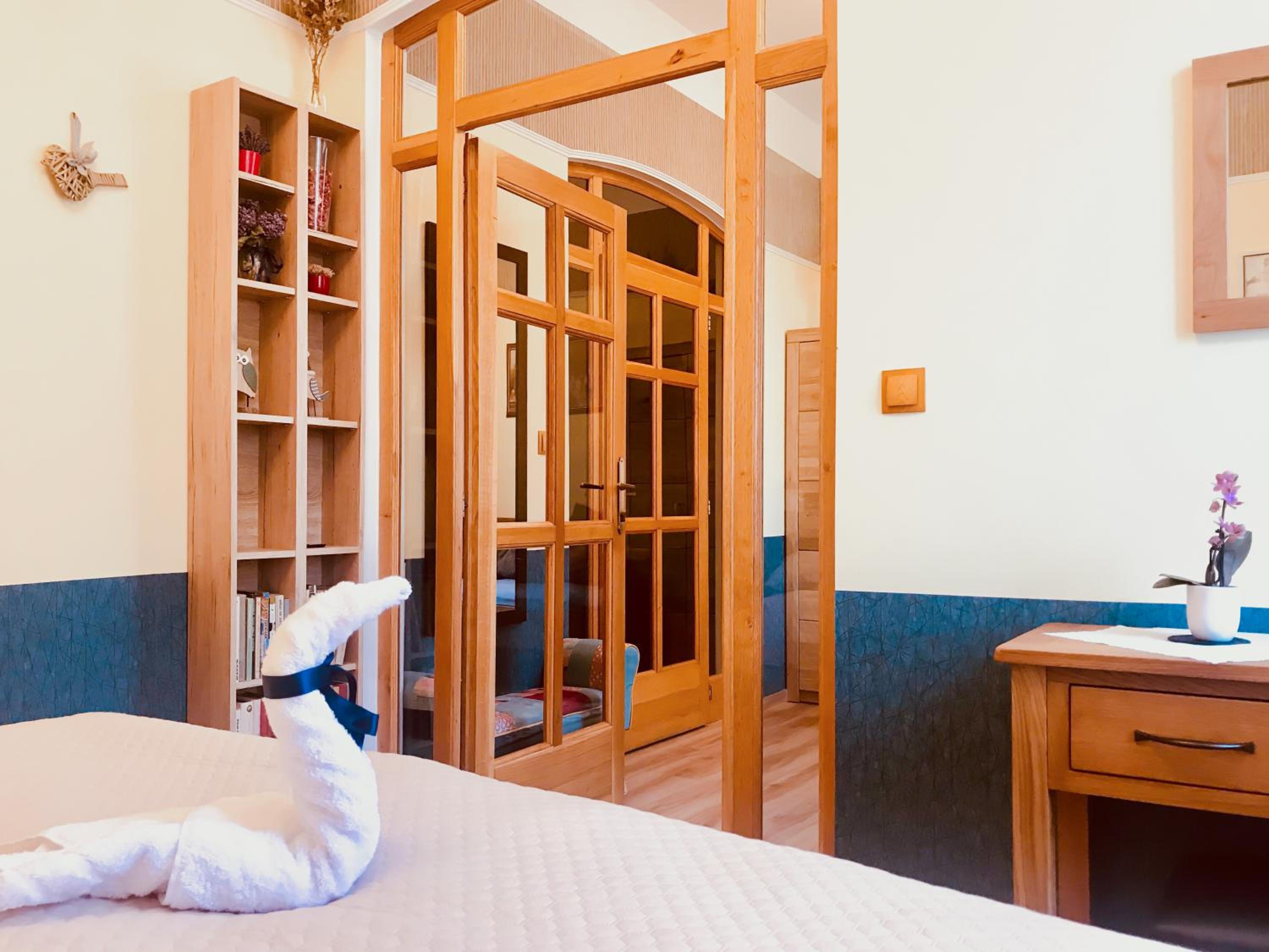 Two-Bedroom Apartment - Photo 9