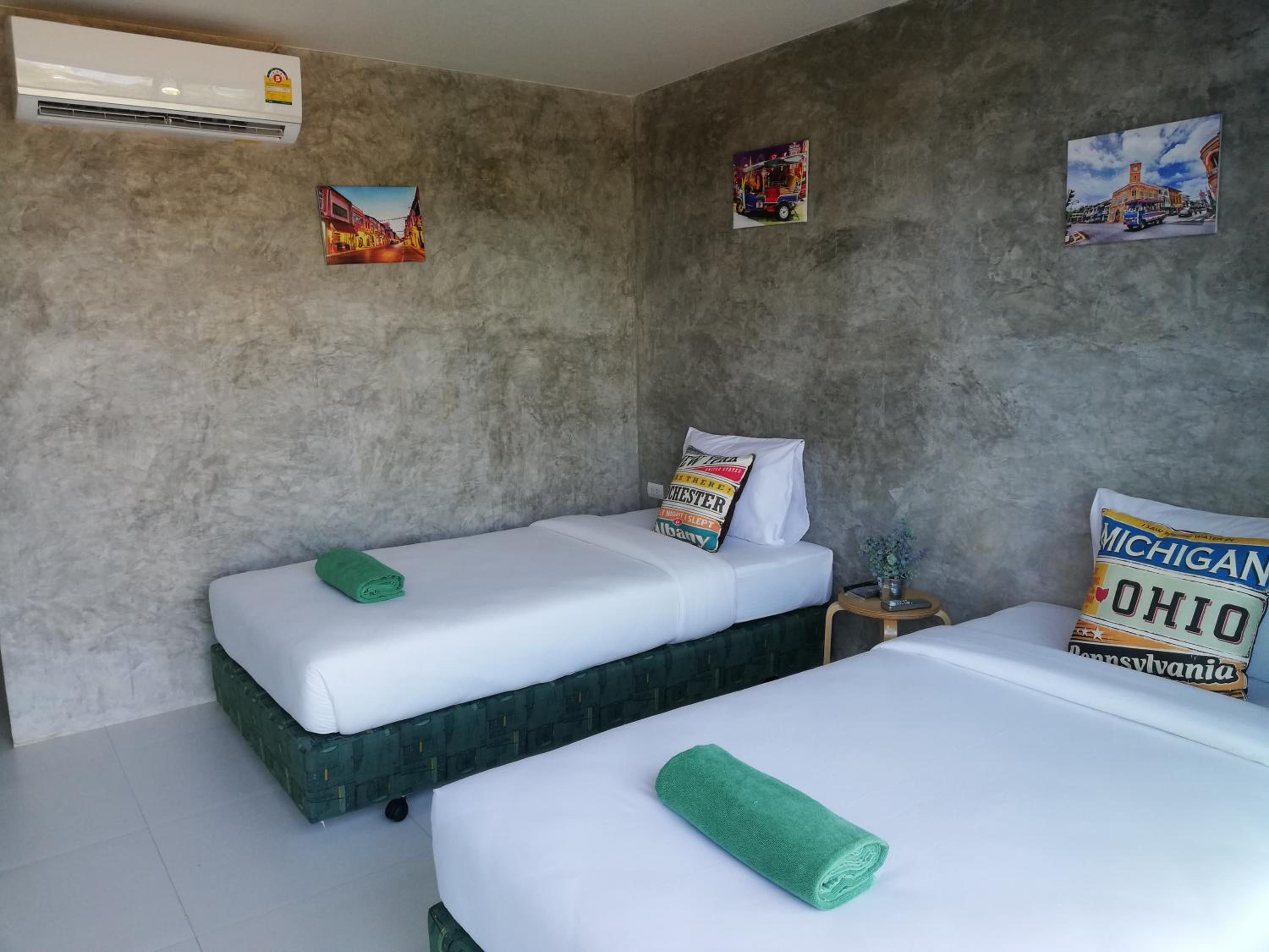 Deluxe Twin Room - Photo 1