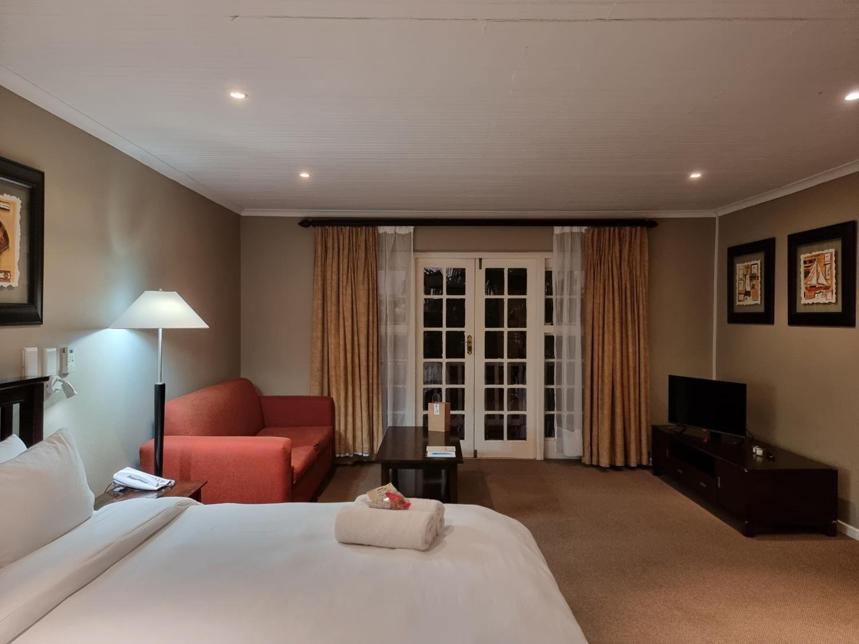 Standard Twin/Double Room with Garden View