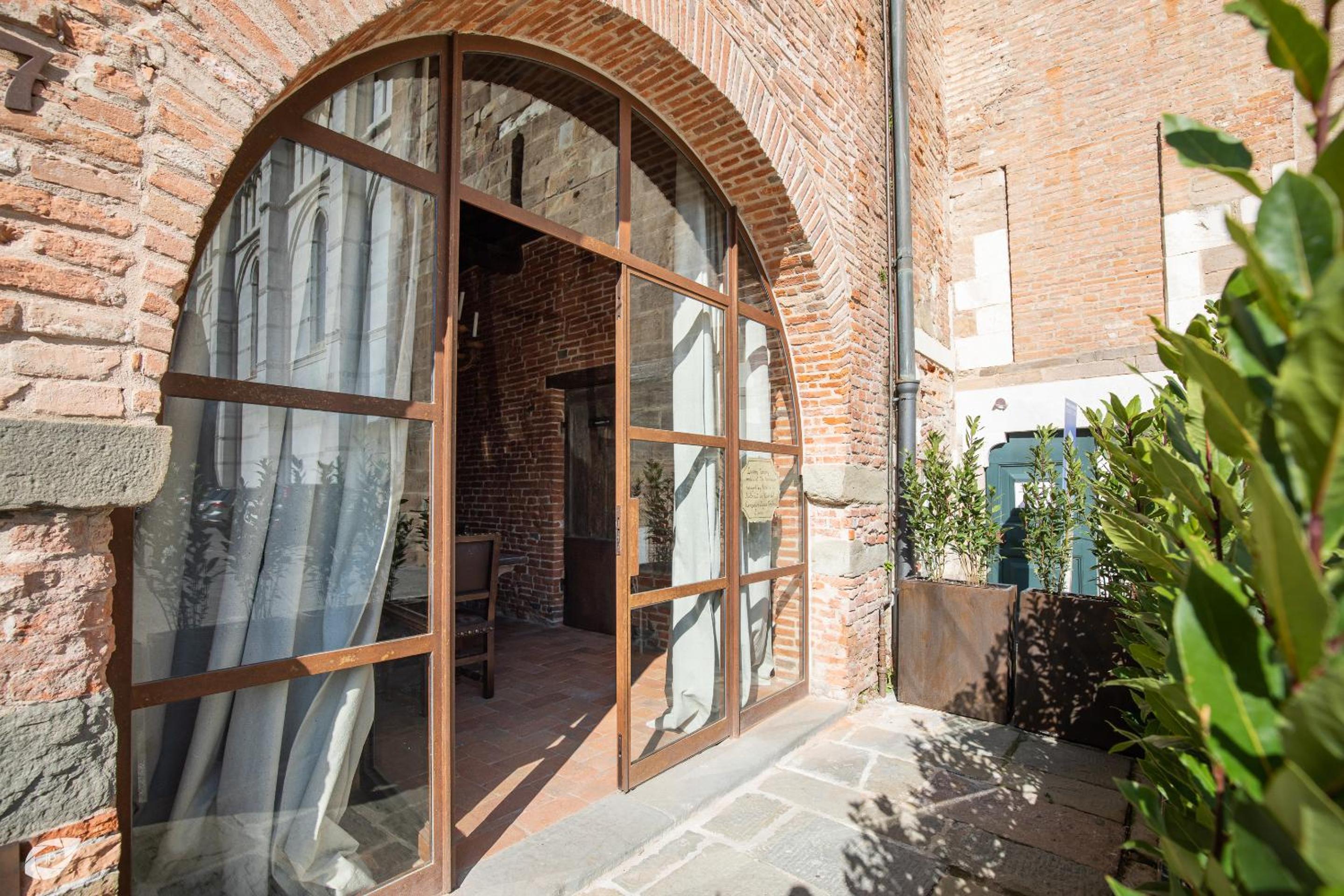 Three-Bedroom House - Photo 20