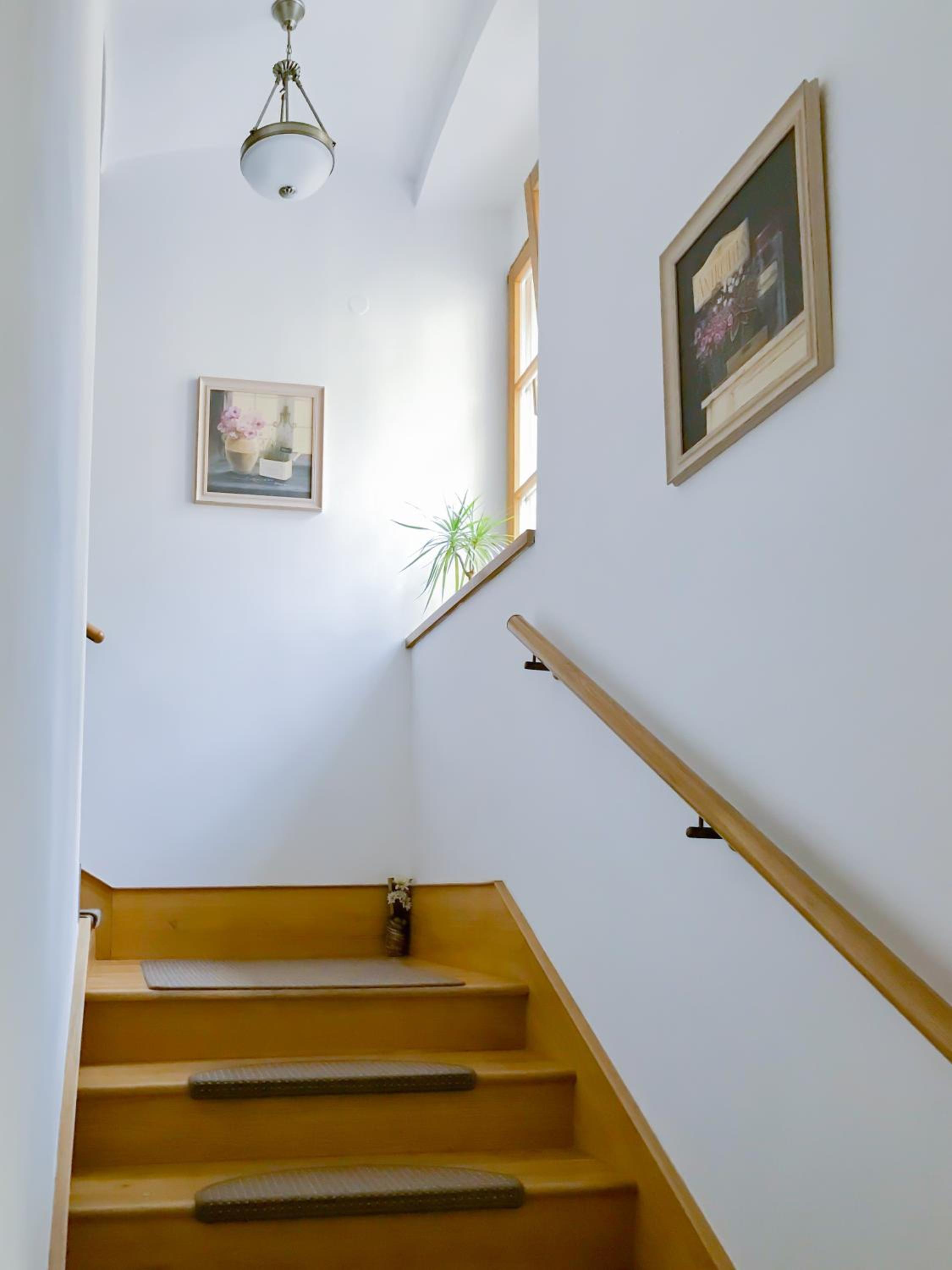 Two-Bedroom Apartment - Photo 17