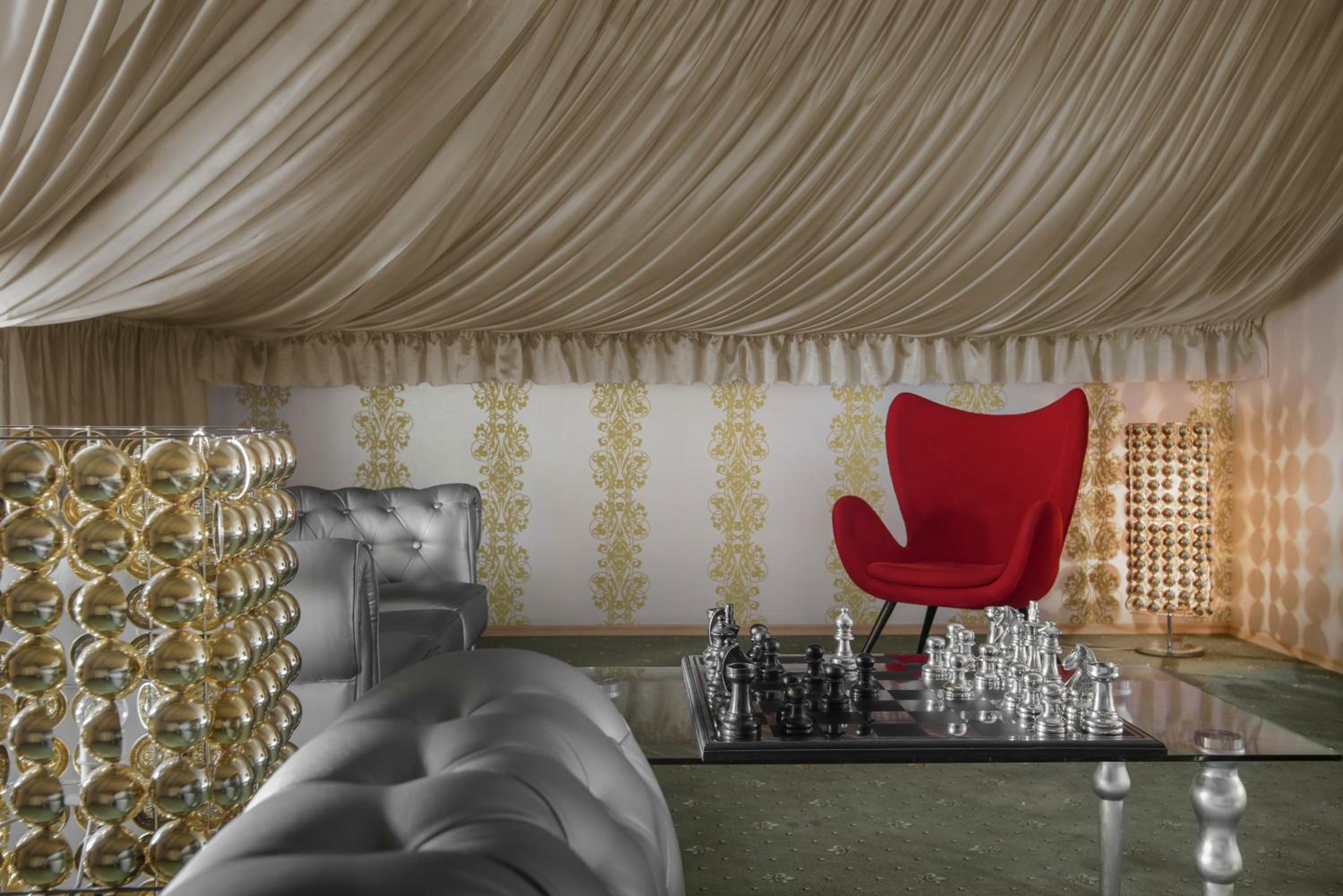 Penthouse Suite