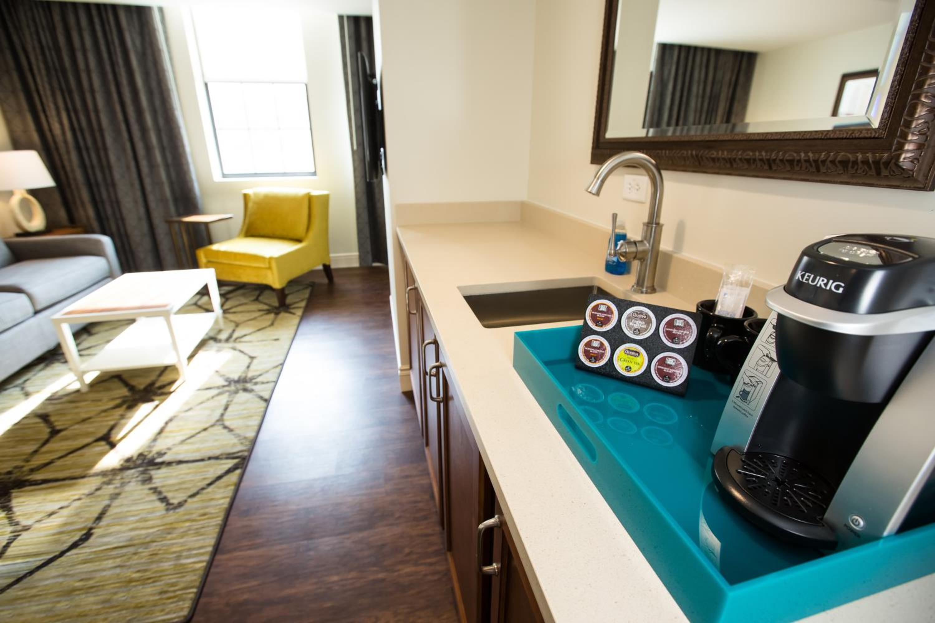 King Suite - Photo 2