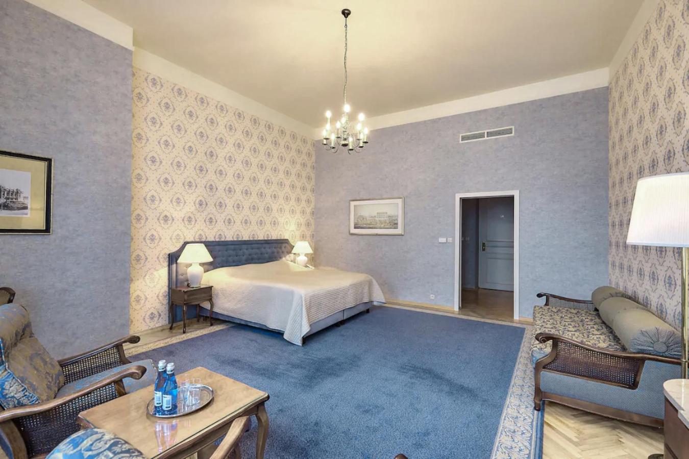 Deluxe Double Room - Photo 1