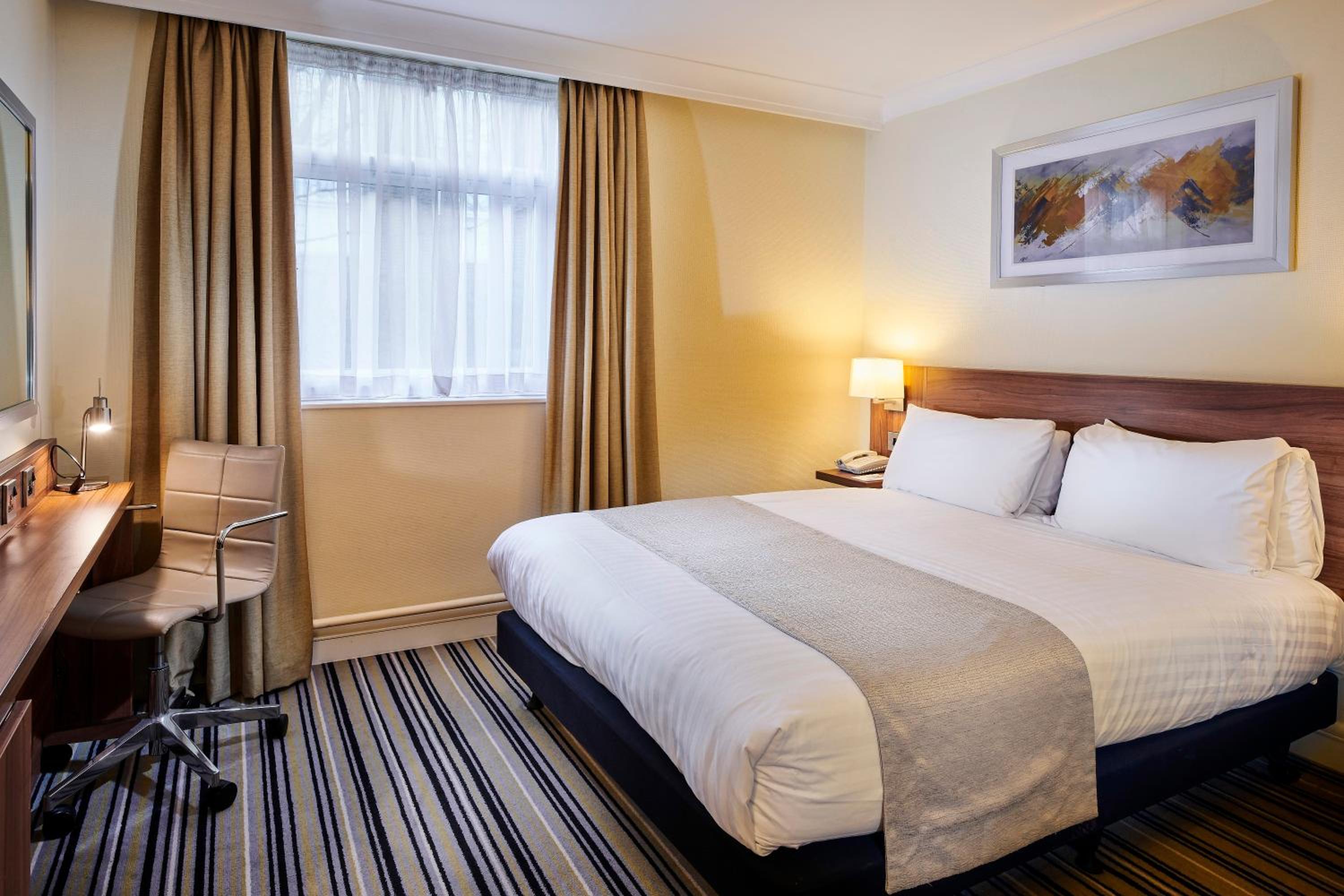 Standard Double Room - Photo 3