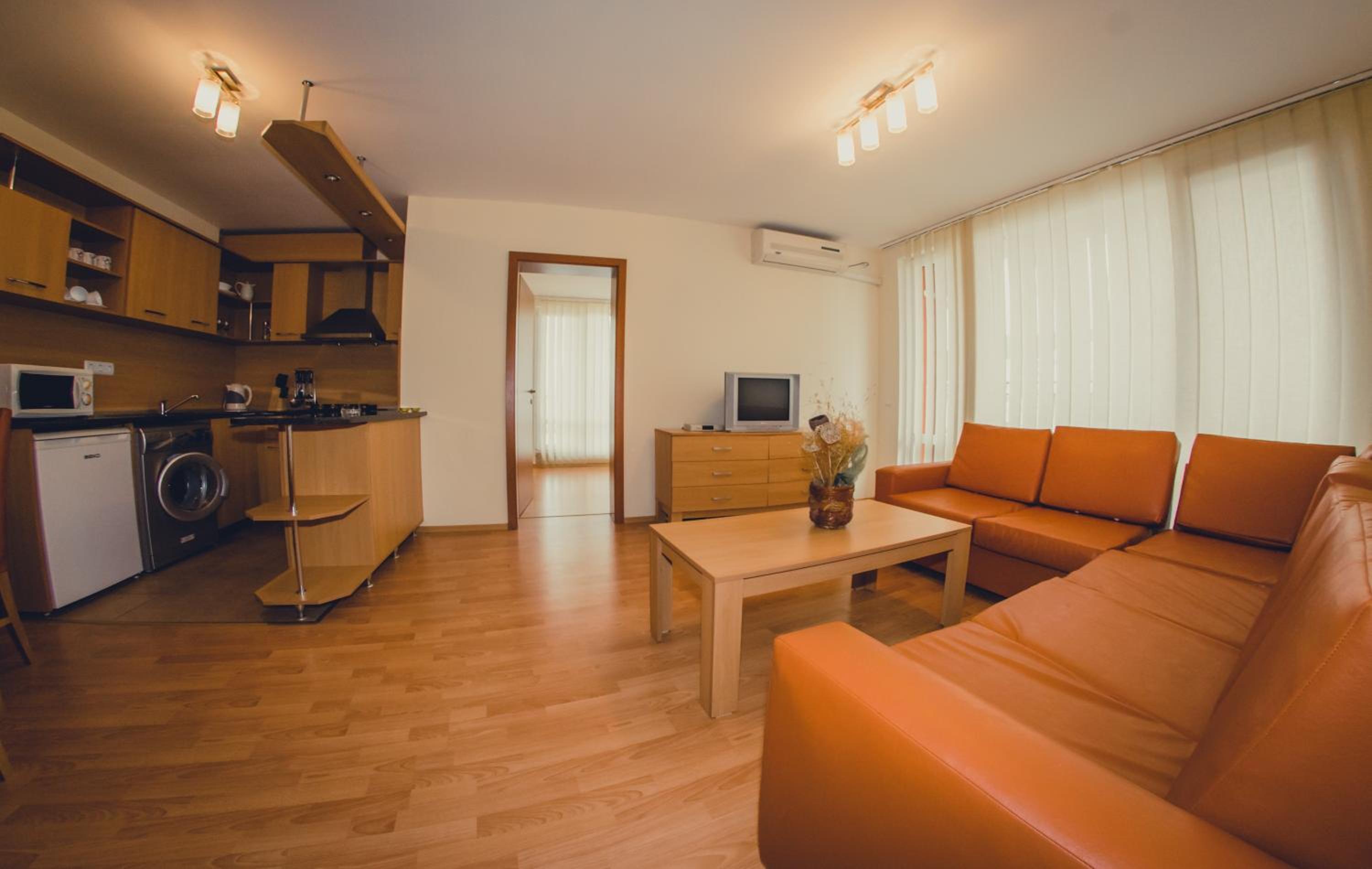 One-Bedroom Apartment with Balcony (2 Adults + 2 Children) photo 3