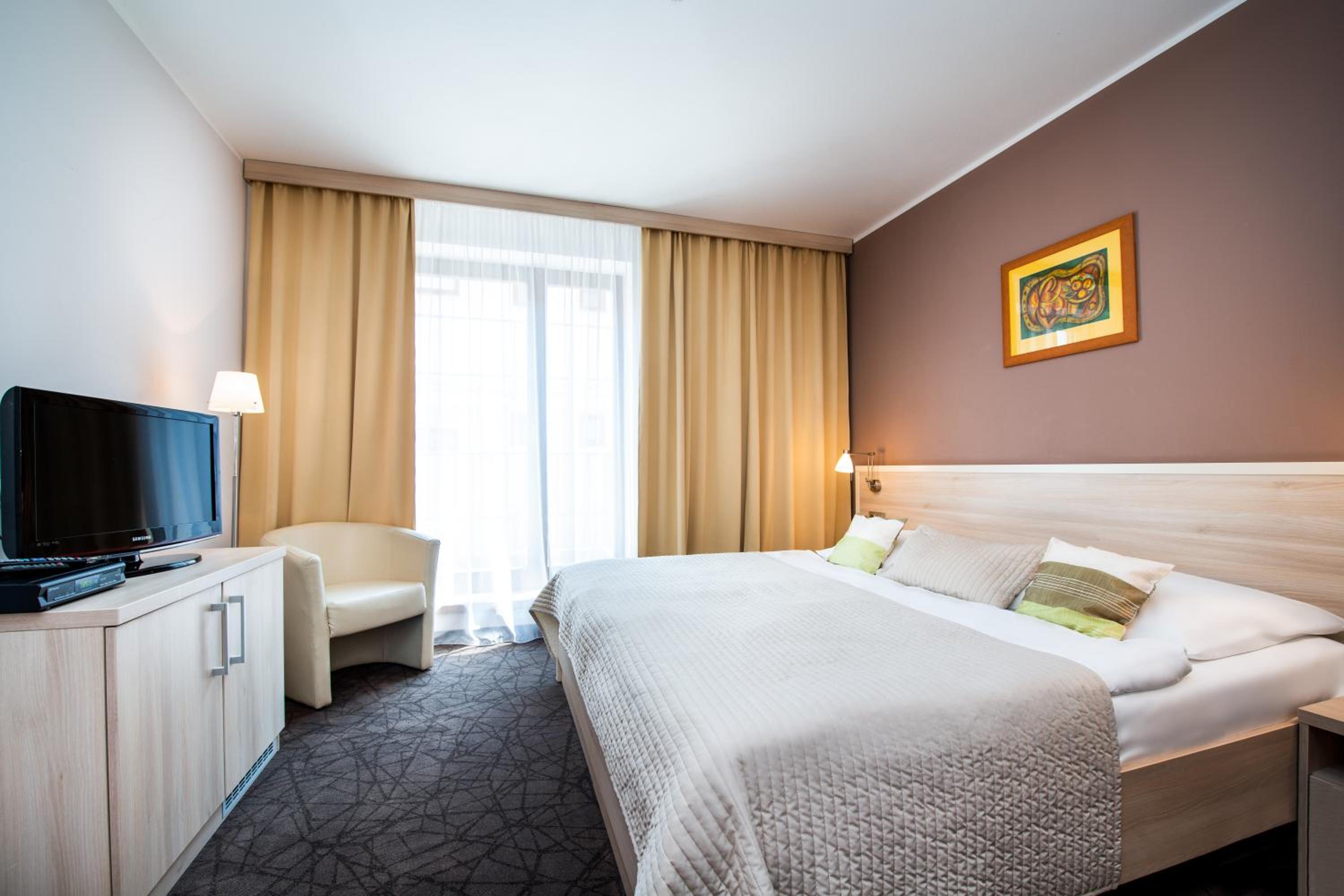 Double or Twin Room with Spa Access