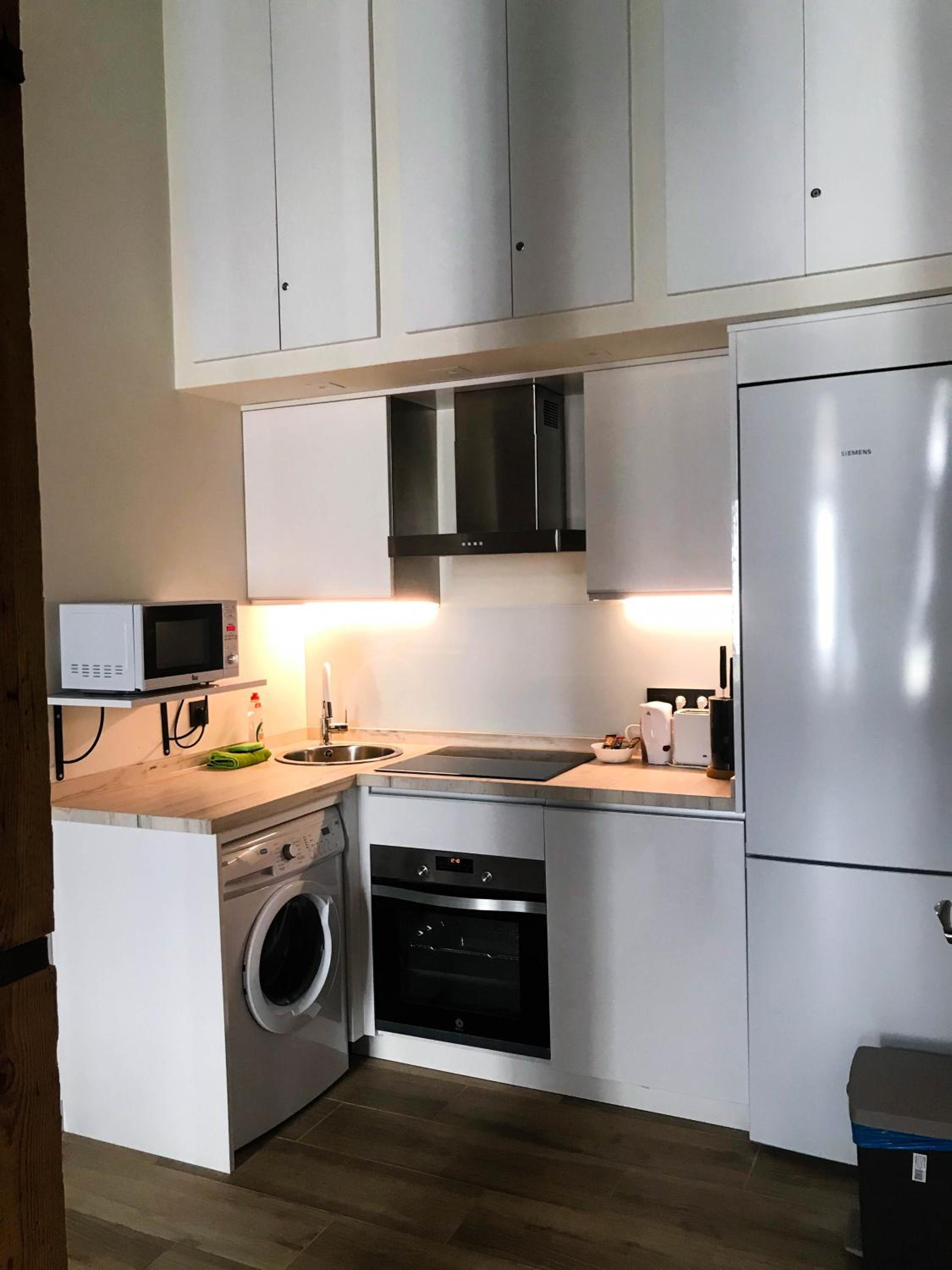 Superior Apartment photo 2