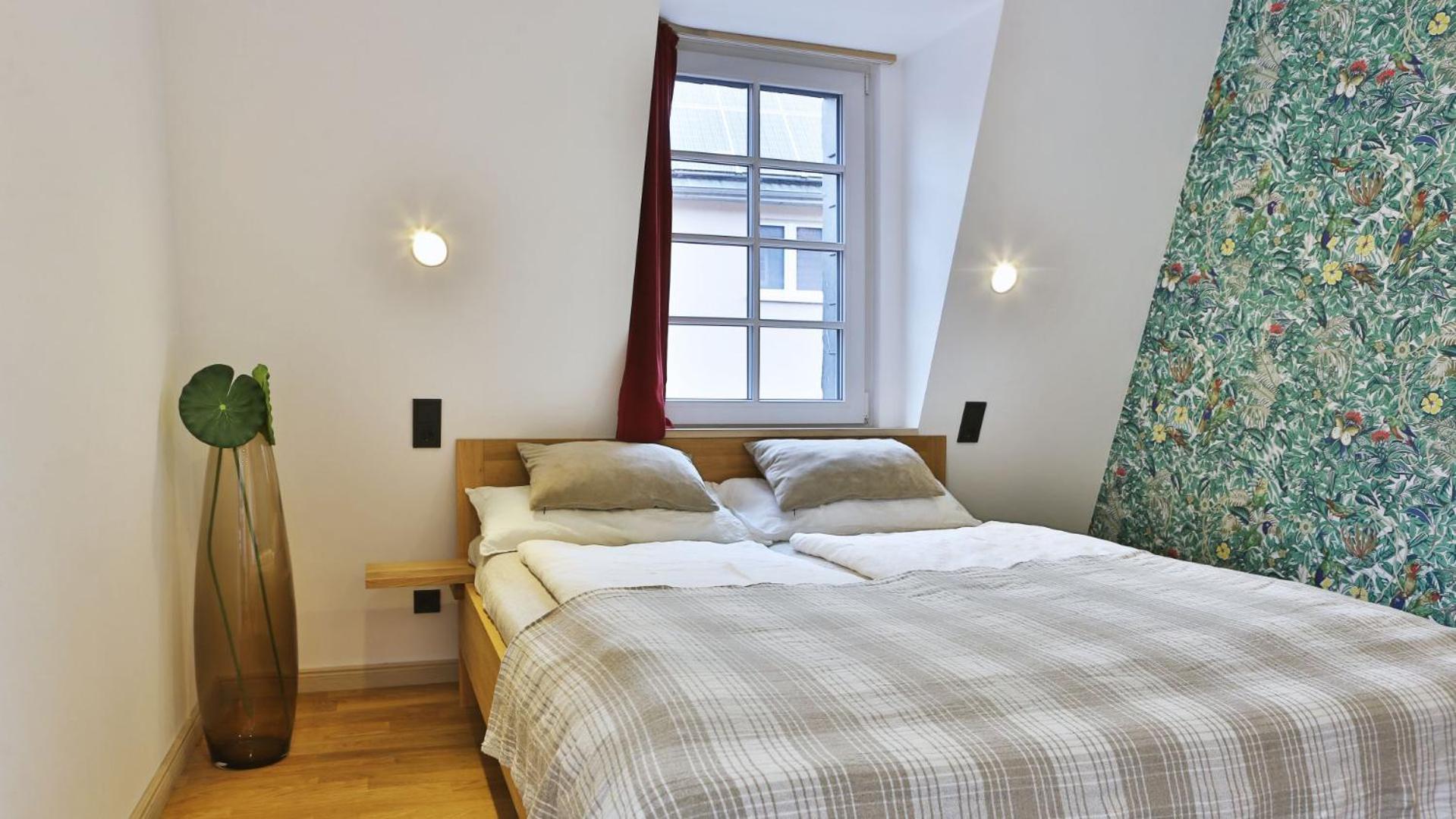 Large Double Room photo 2