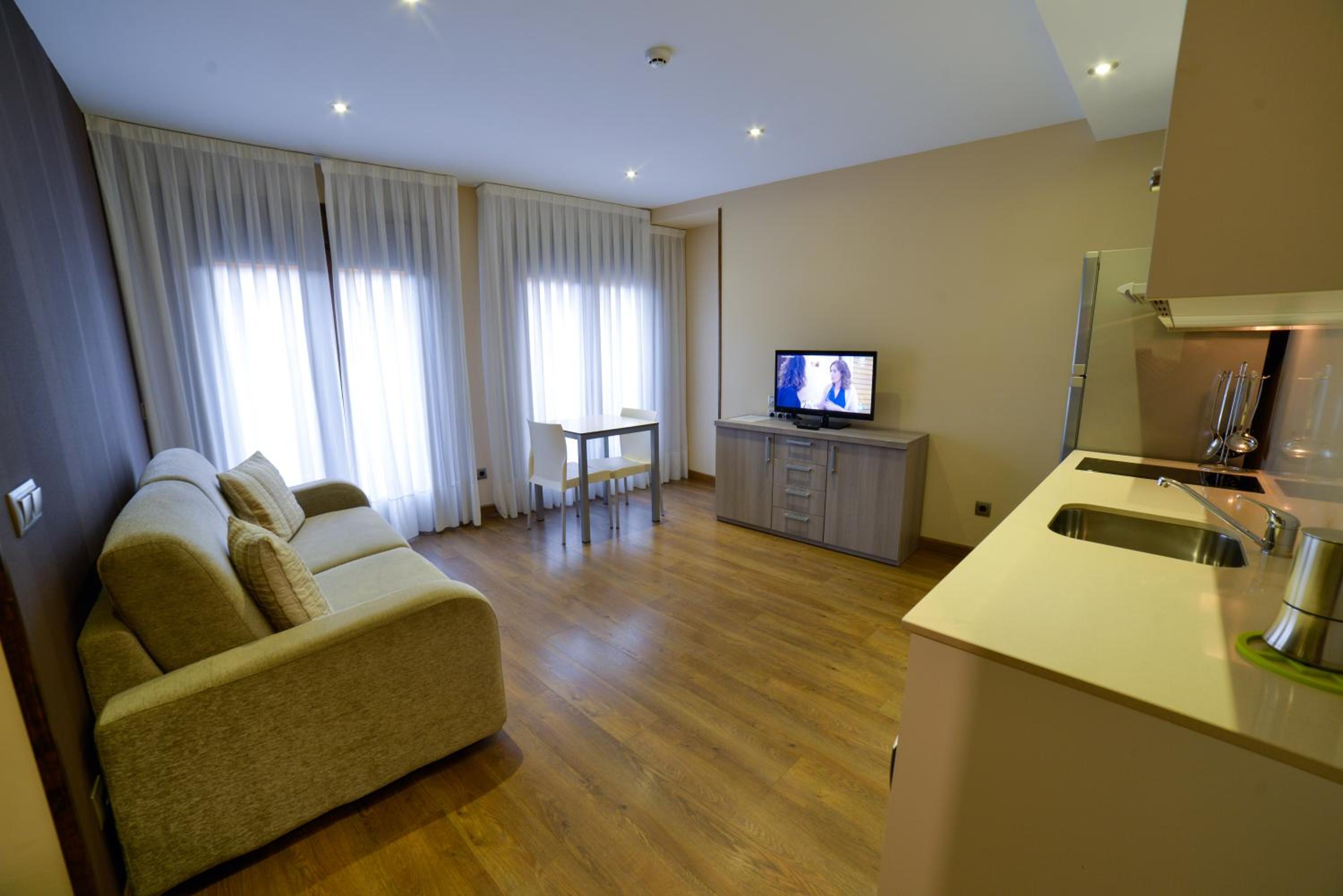 Apartamento de una habitación con terraza