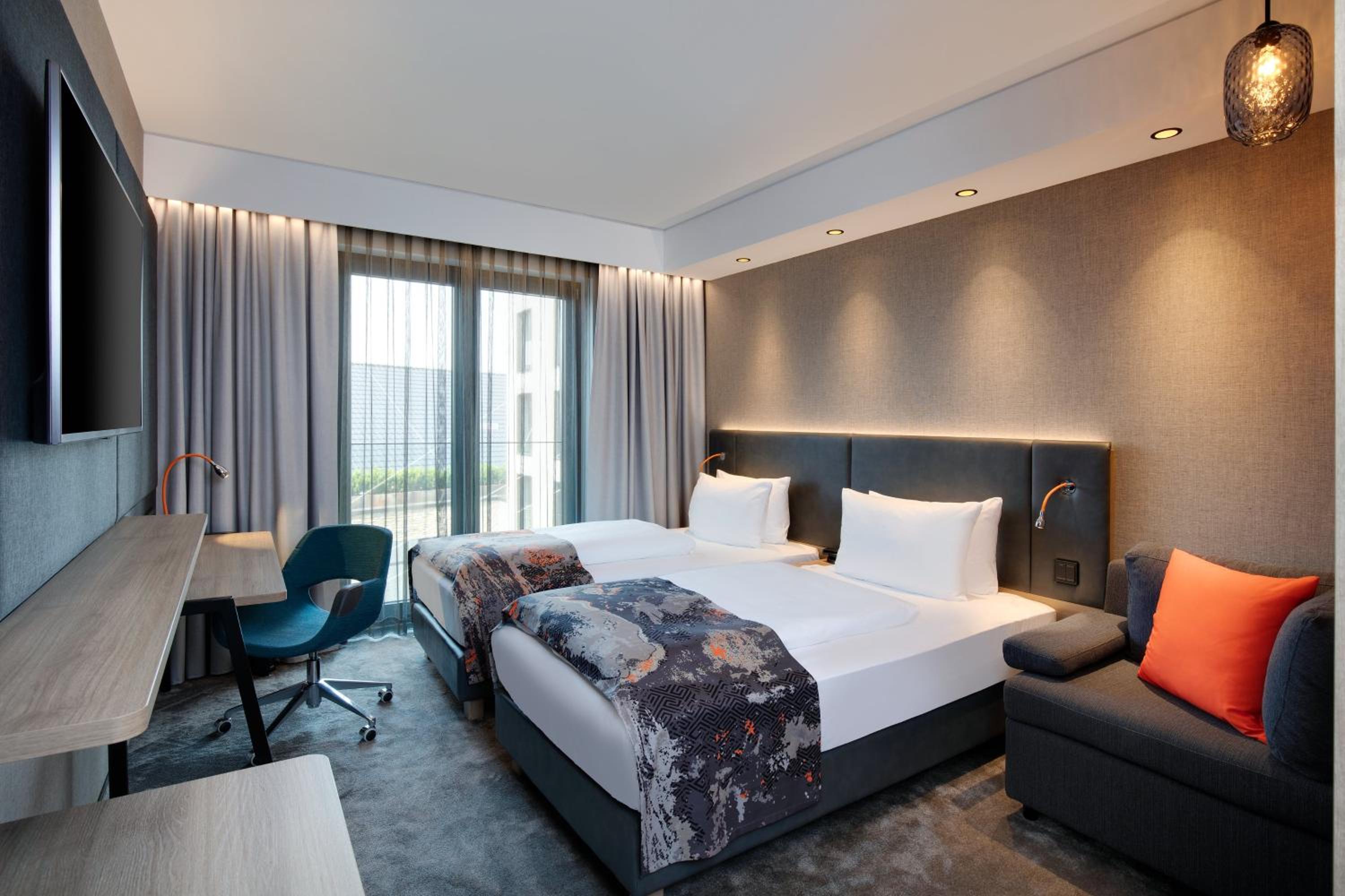 Standard Room with Two Single Beds - Photo 1