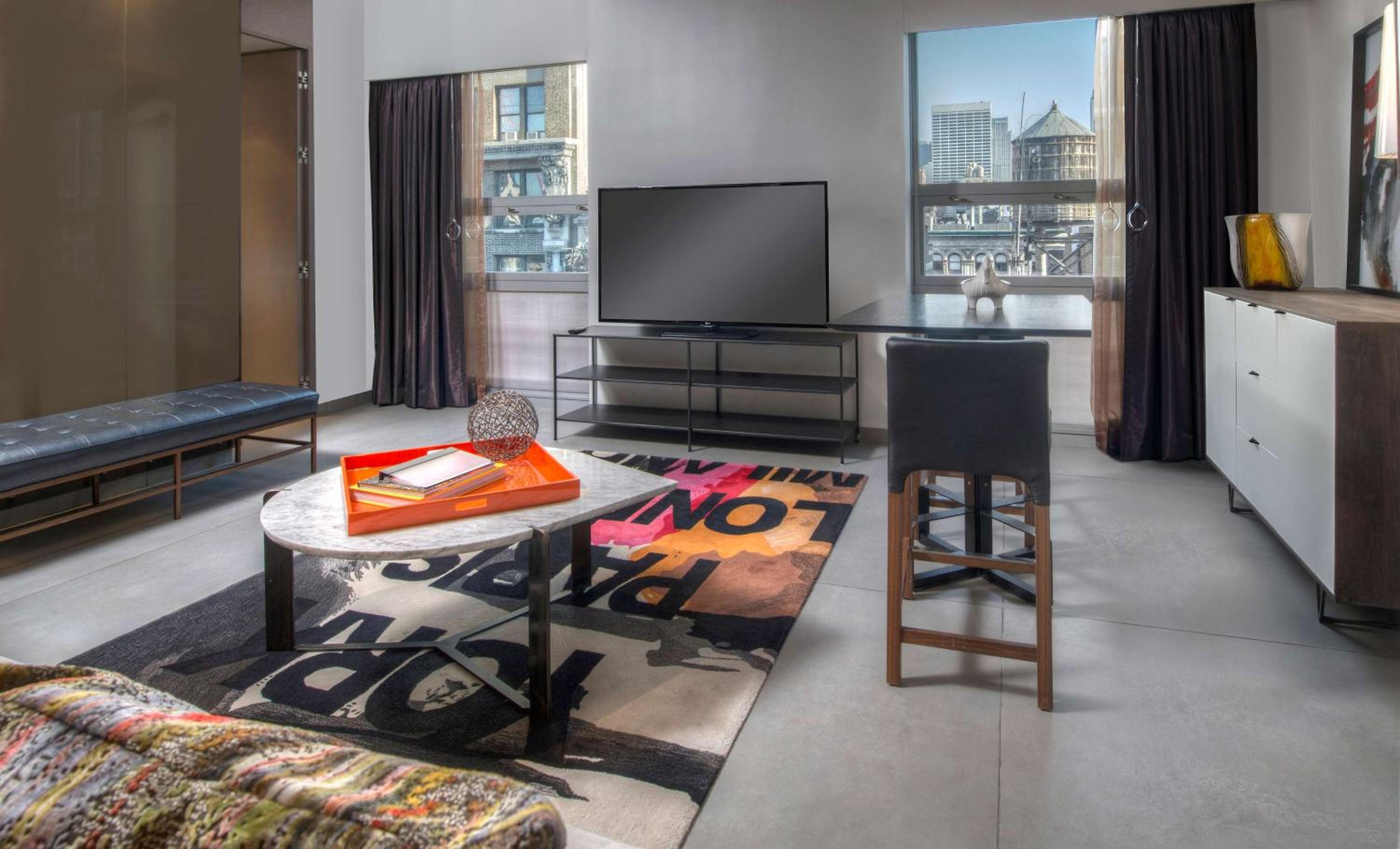 Empire Suite