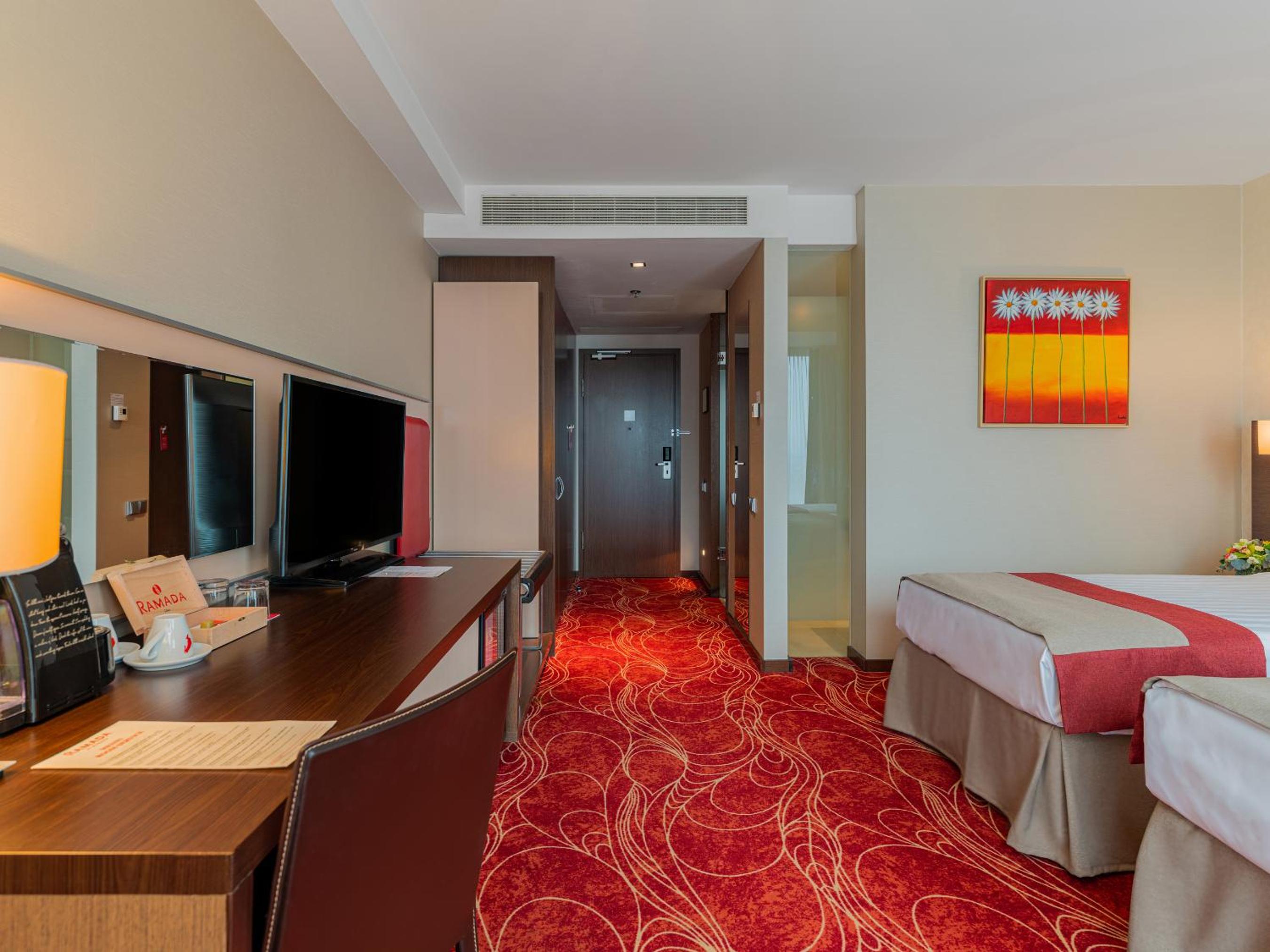 Twin Room - Photo 4