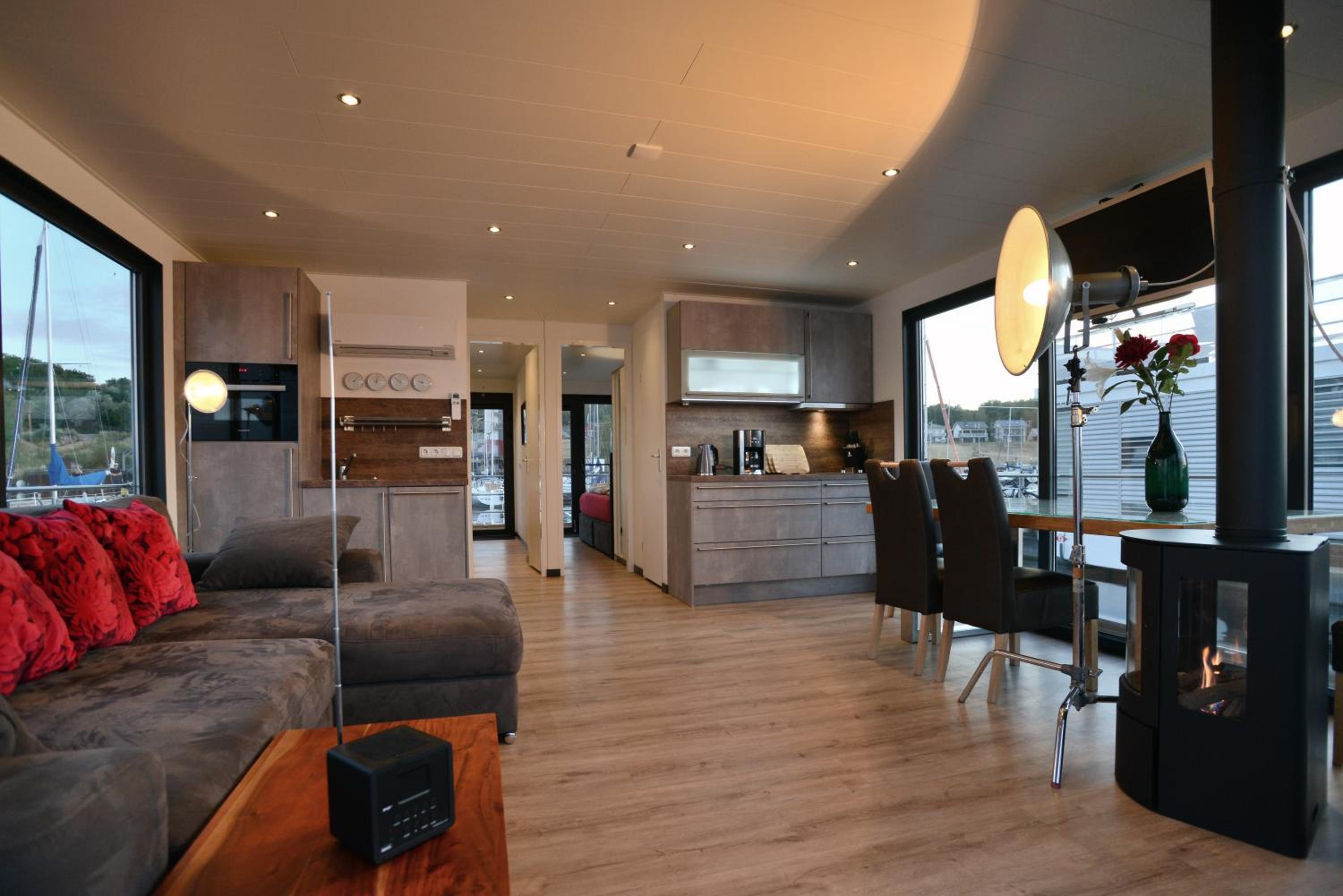 Two-Bedroom House photo 1